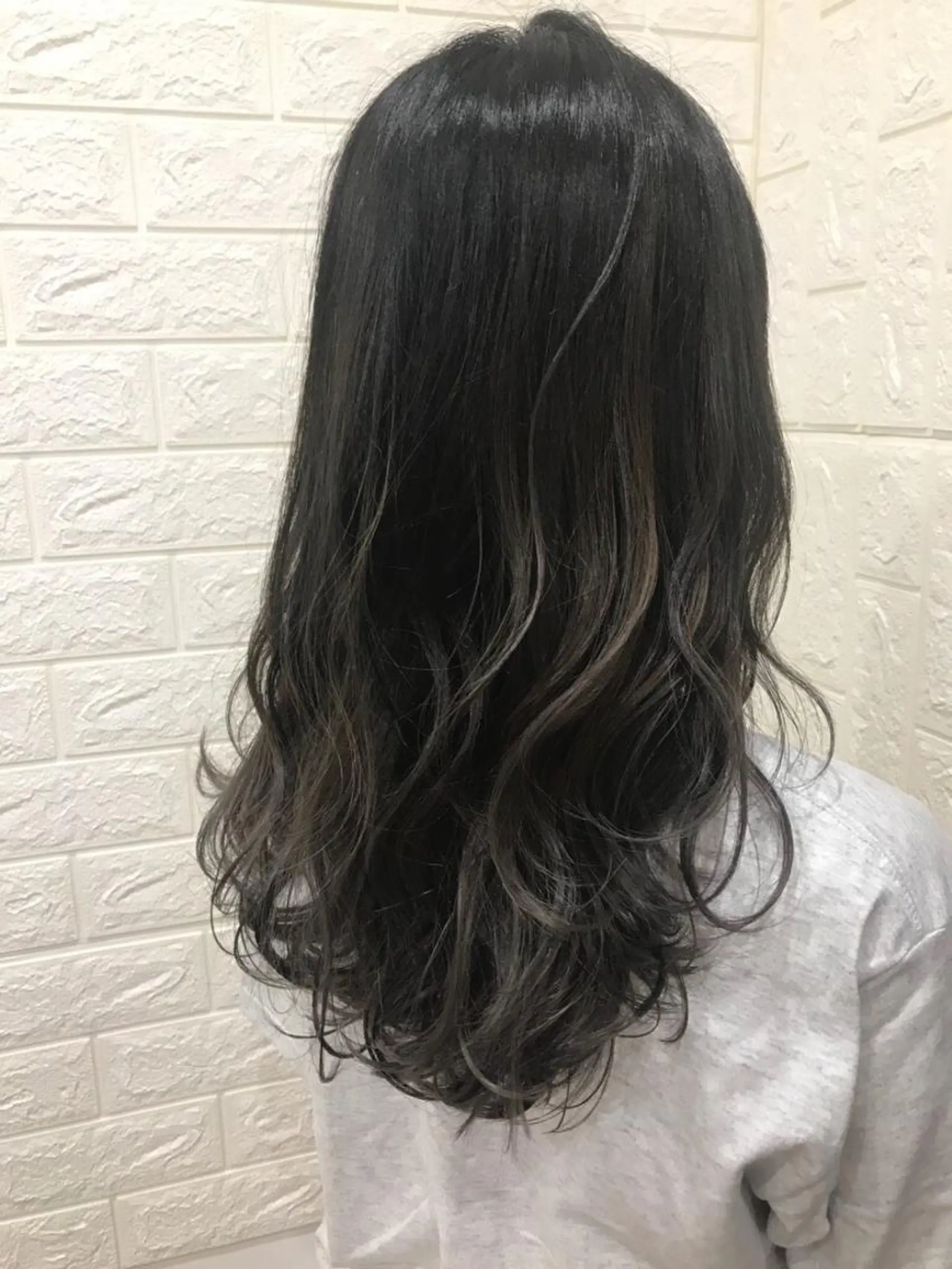 ロング カラー パーマ カット ヘアカラー 縮毛矯正 トリートメント ナナシ所属・✨髪質改善／縮毛矯正 木村和司✨のヘアスタイル