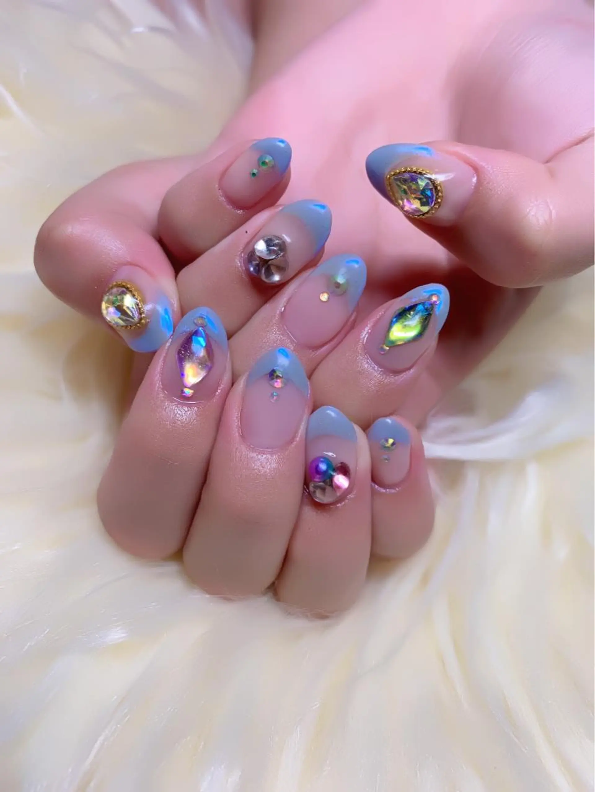 ネイル 菅野 愛花のネイルデザイン