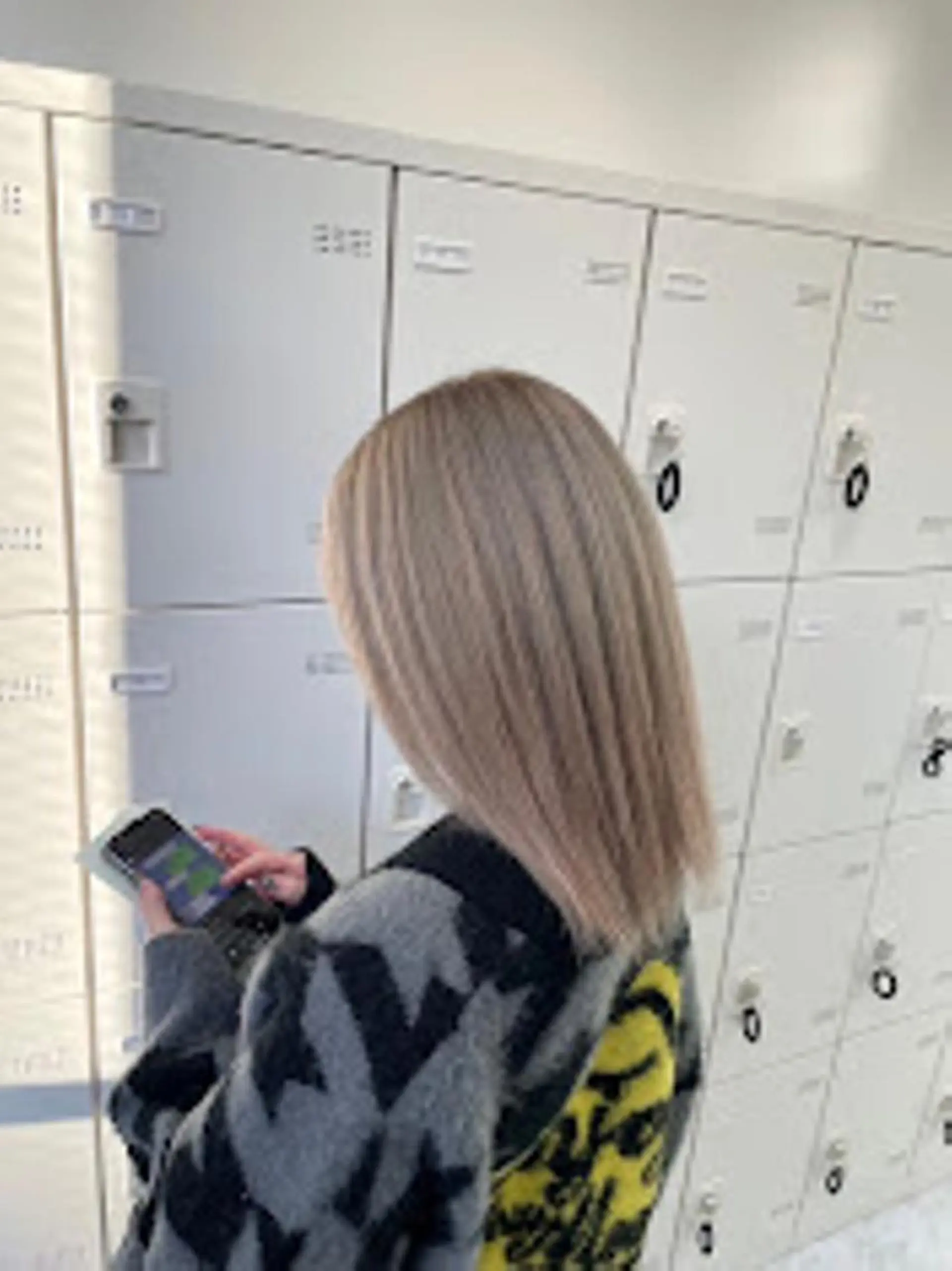 カラー official FRUITS渋谷💖のヘアスタイル