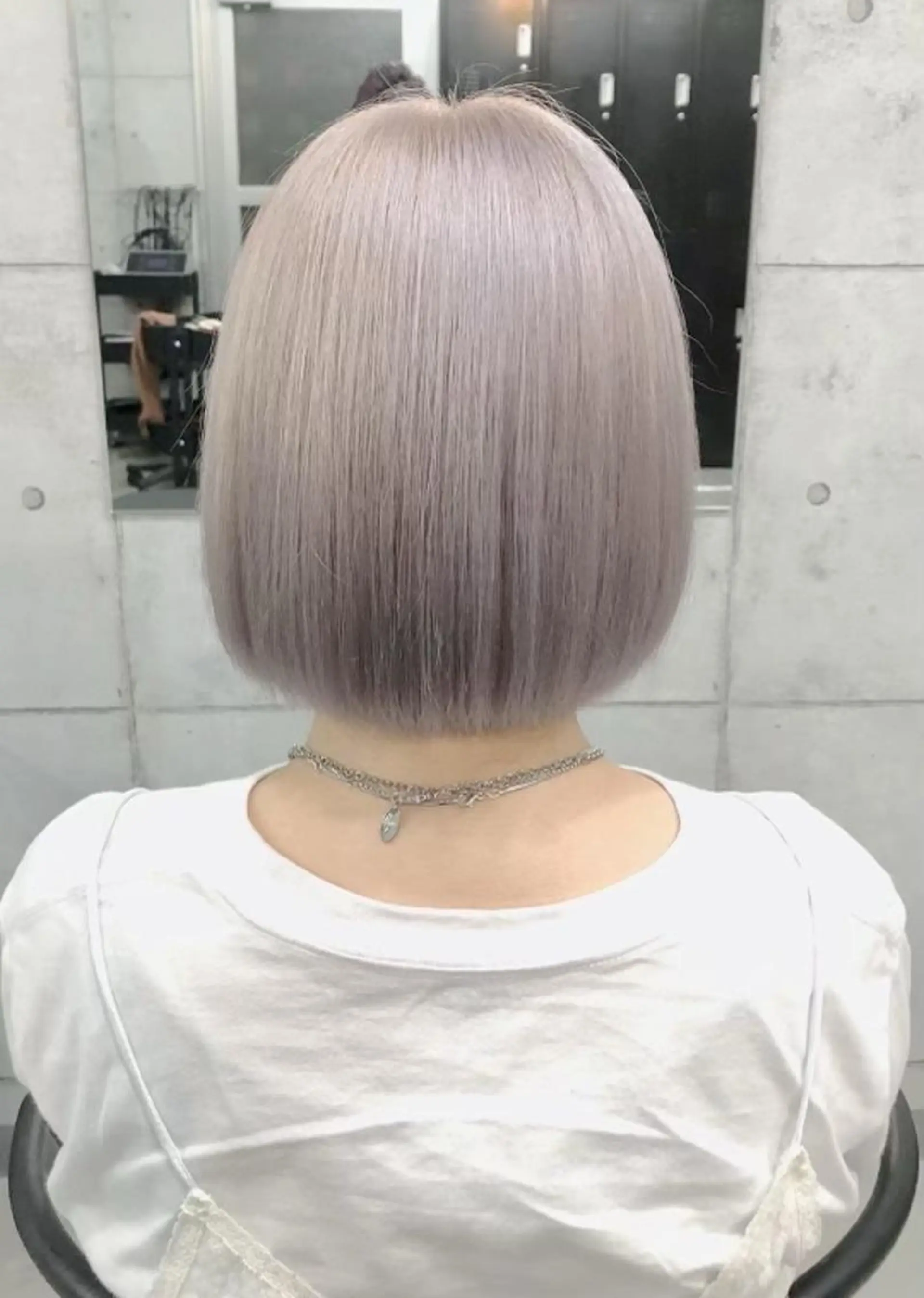 ショート カラー パーマ ヘアアレンジ メンズ キッズ ネイル マツエク・マツパ アイブロウ ショートボブ メンズバレイヤージュ メンズブリーチ メンズハイライト メンズハイトーン Eirデザイナーズ サロン茶屋町tomoのヘアスタイル
