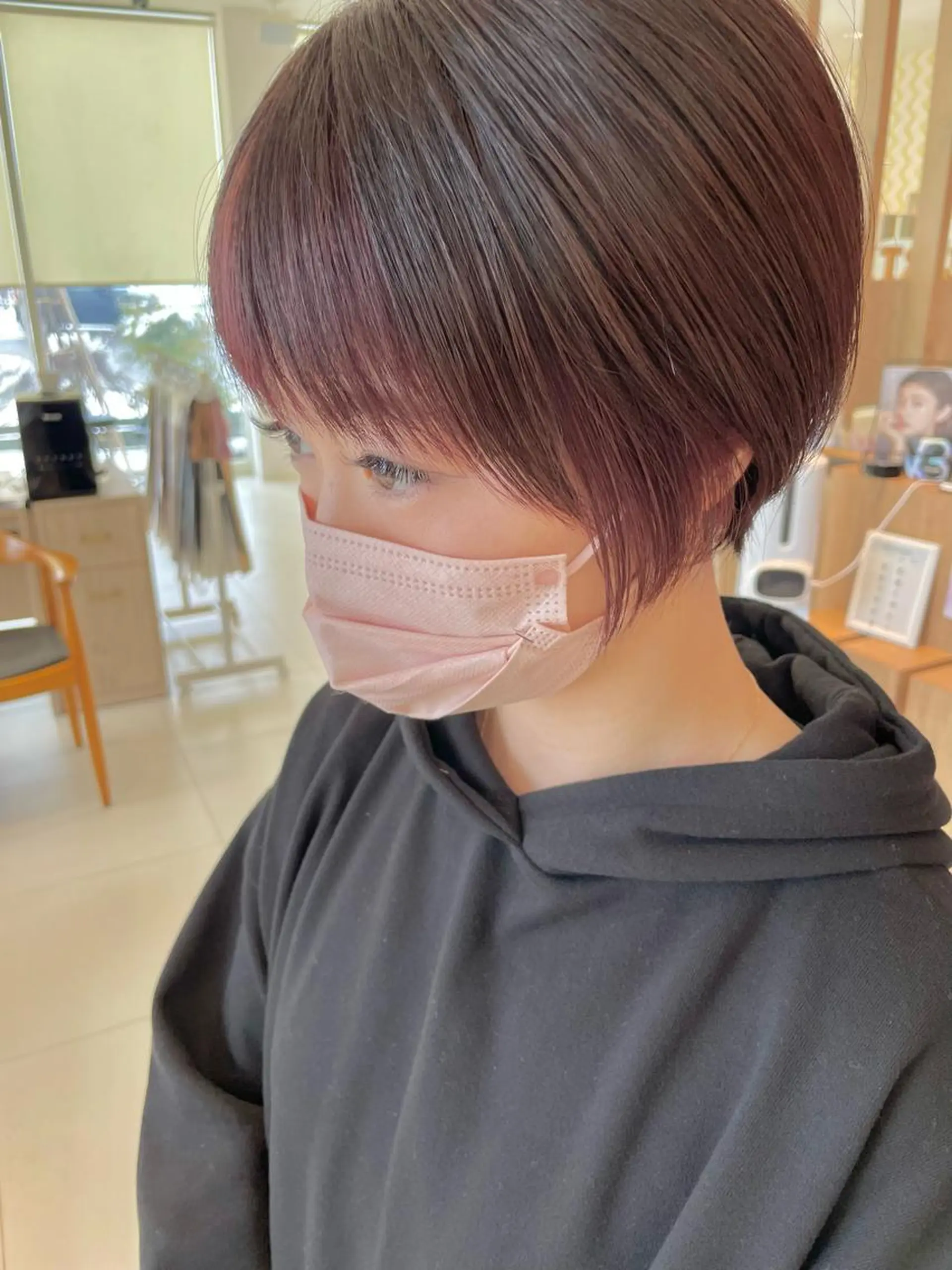 ショート カラー ショートボブ ミストバング  フェイスフレーミング インナーカラー ボブ 鶴岡で縮毛矯正なら お任せ！ハヤシナオミのヘアスタイル