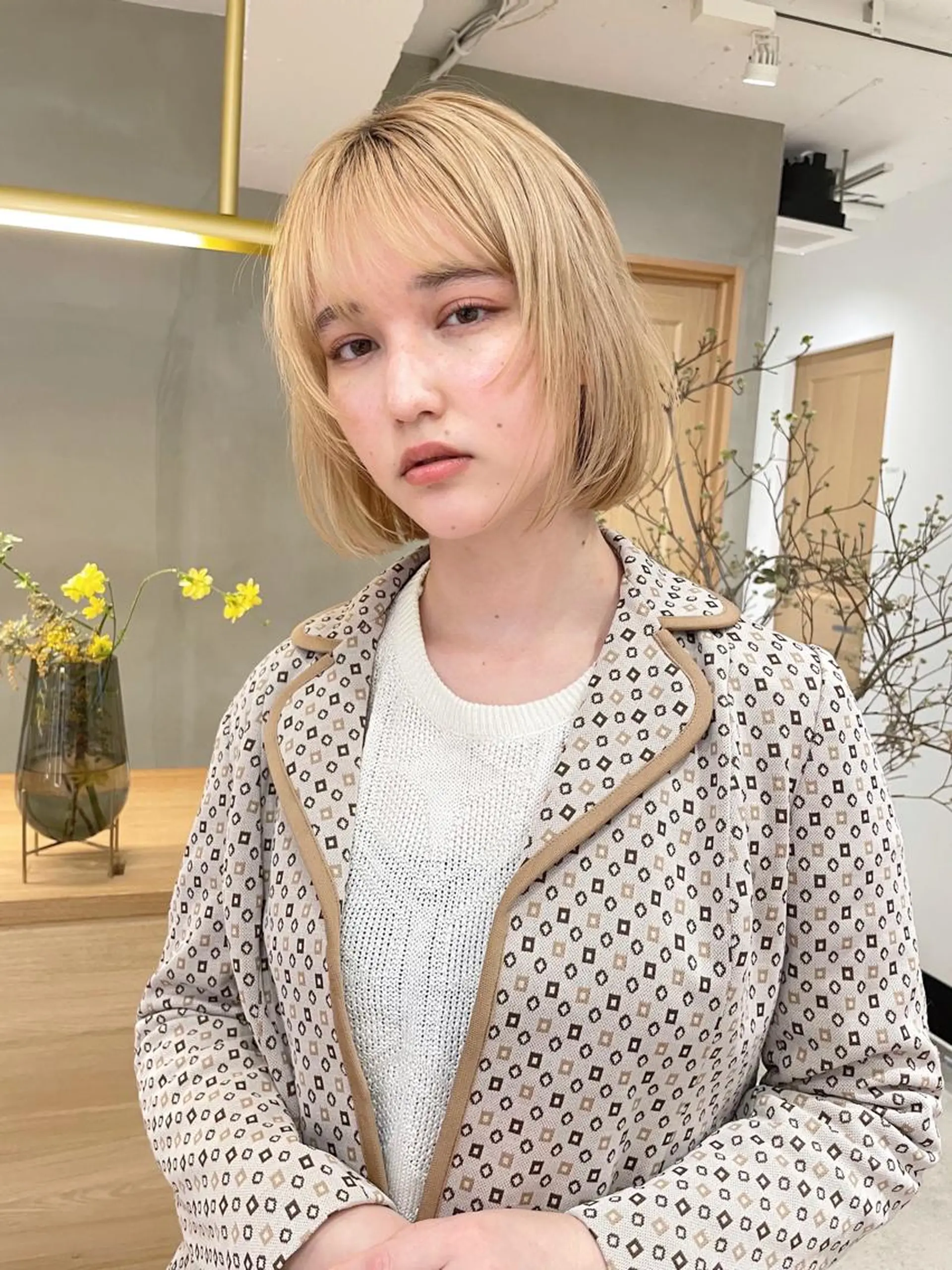 ミディアム カラー ブリーチ ケアブリーチ ダブルカラー イヤリングカラー ハイライトカラー カット ヘアカラー ボブ/ショート 🌟梅田盛一🌟のヘアスタイル