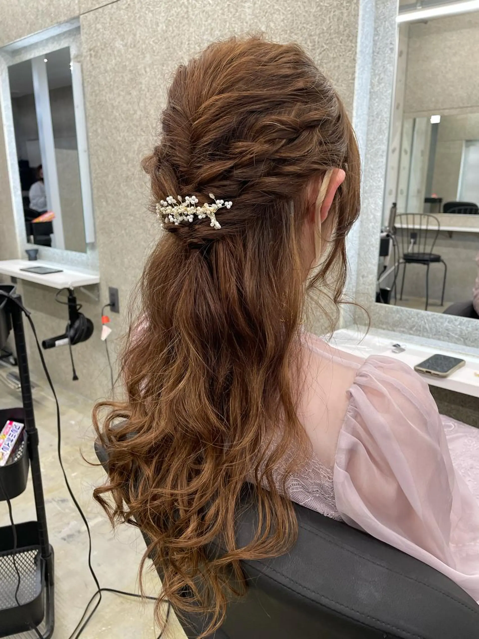 ロング ヘアセット 韓国風レイヤー ハイトーンRYOTAのヘアスタイル