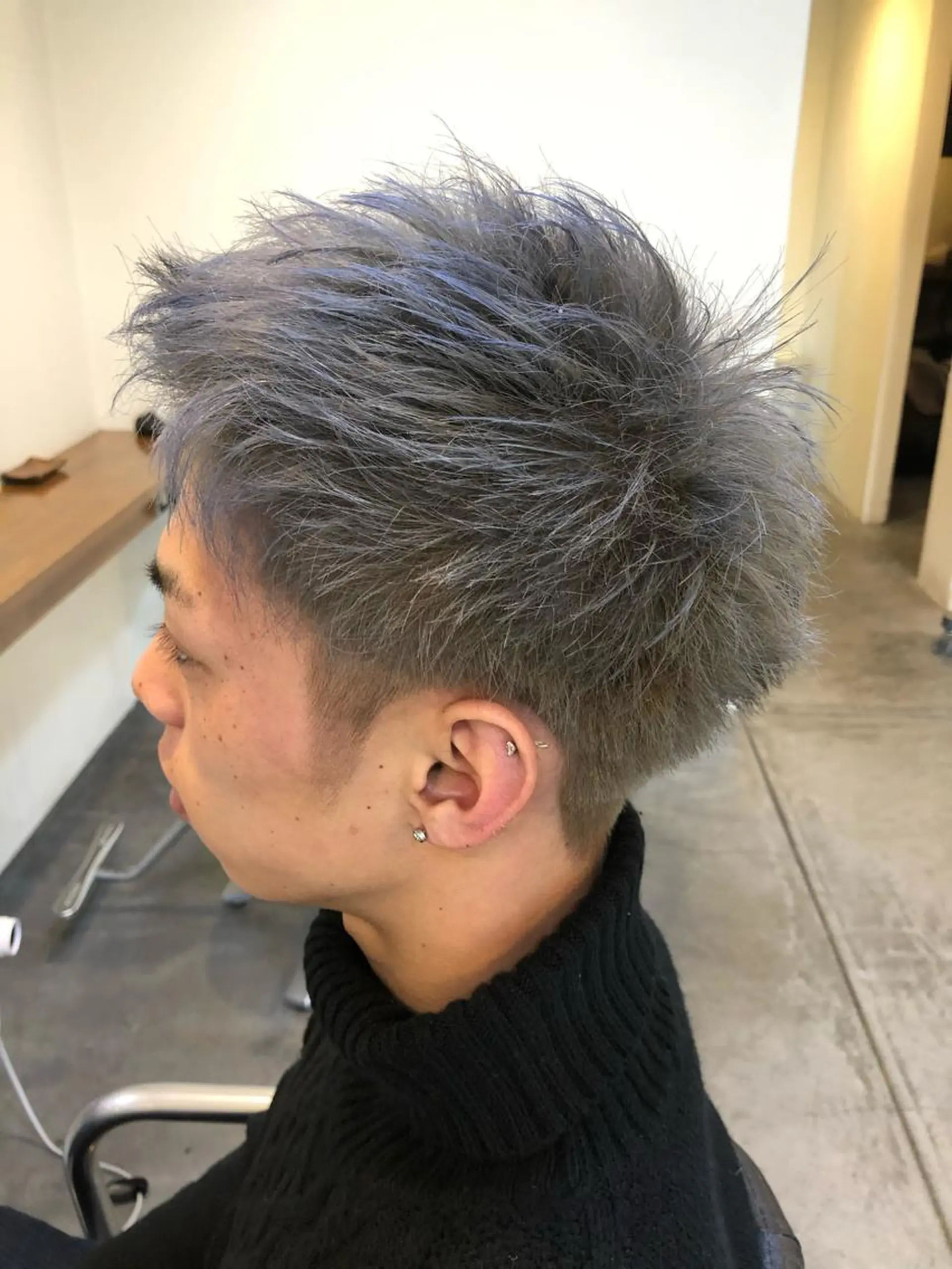 メンズ ヘアカラー 村上 楓弥のヘアスタイル