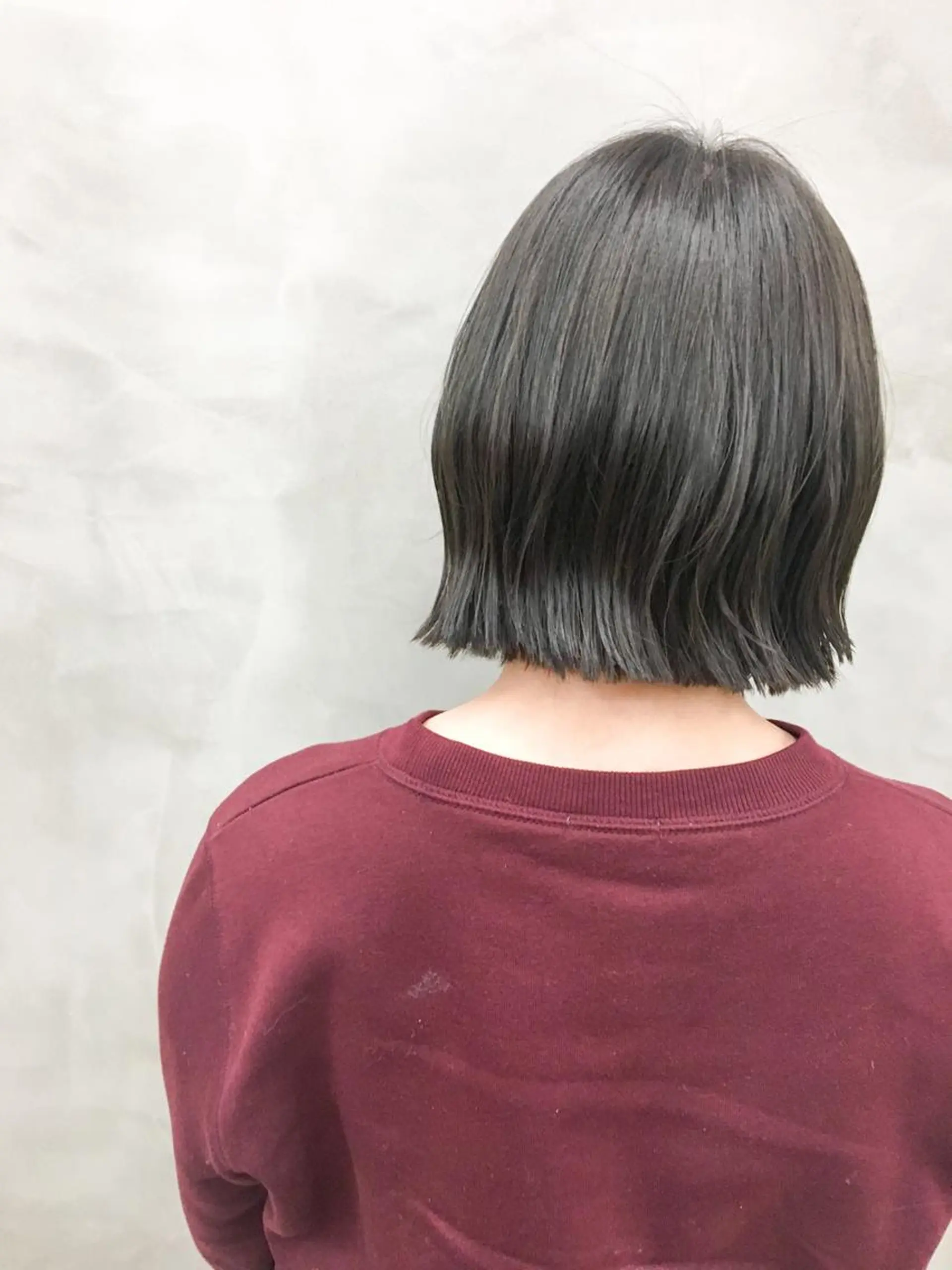 カラー 切りっぱなしボブ 透明感カラー イルミナカラー ボブ SEED&beauty byFLAT所属・ヘッドスパ (女性限定)🍋モエのヘアスタイル