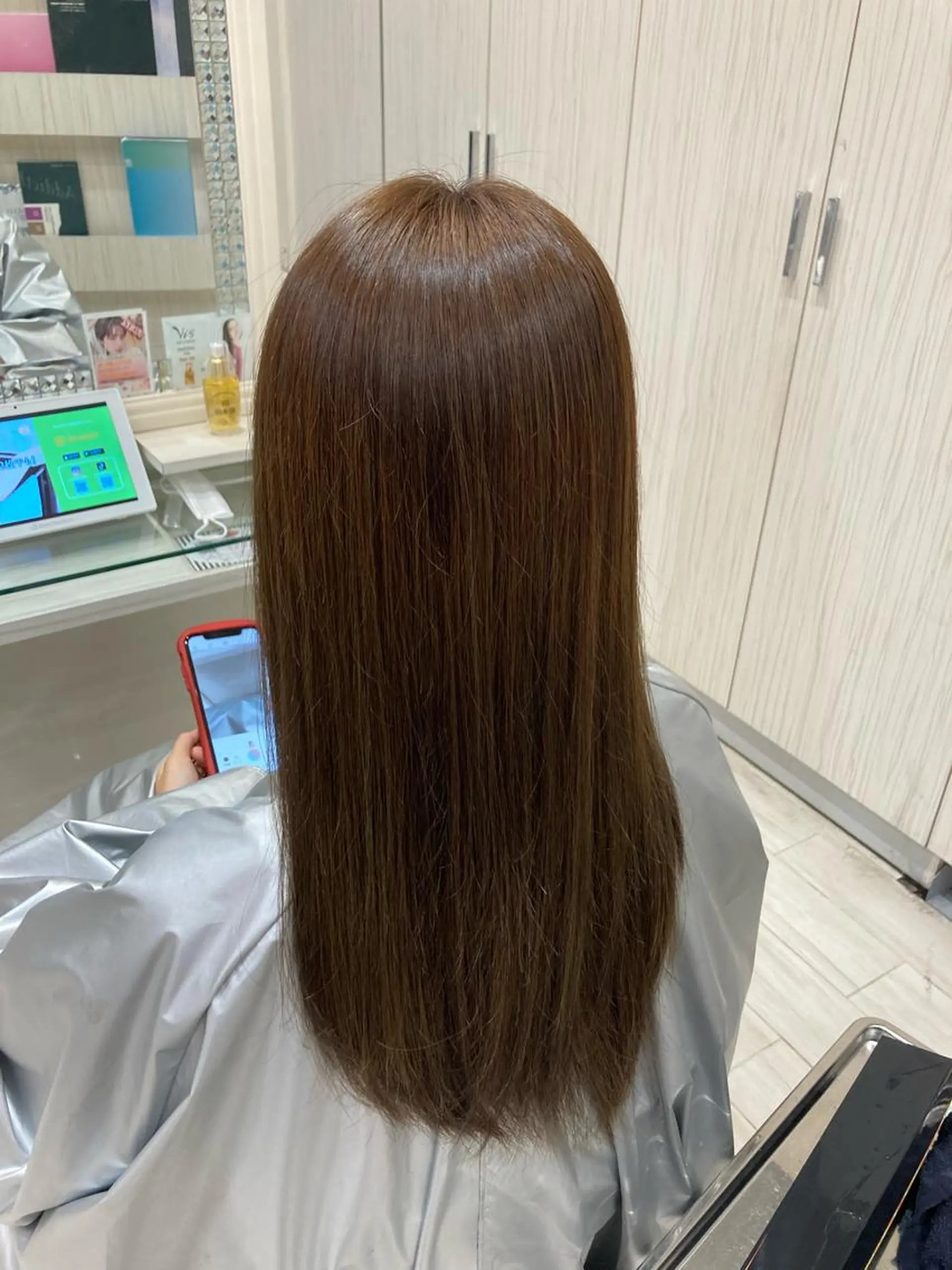 ロング カラー 縮毛矯正 飯塚 愛美のヘアスタイル
