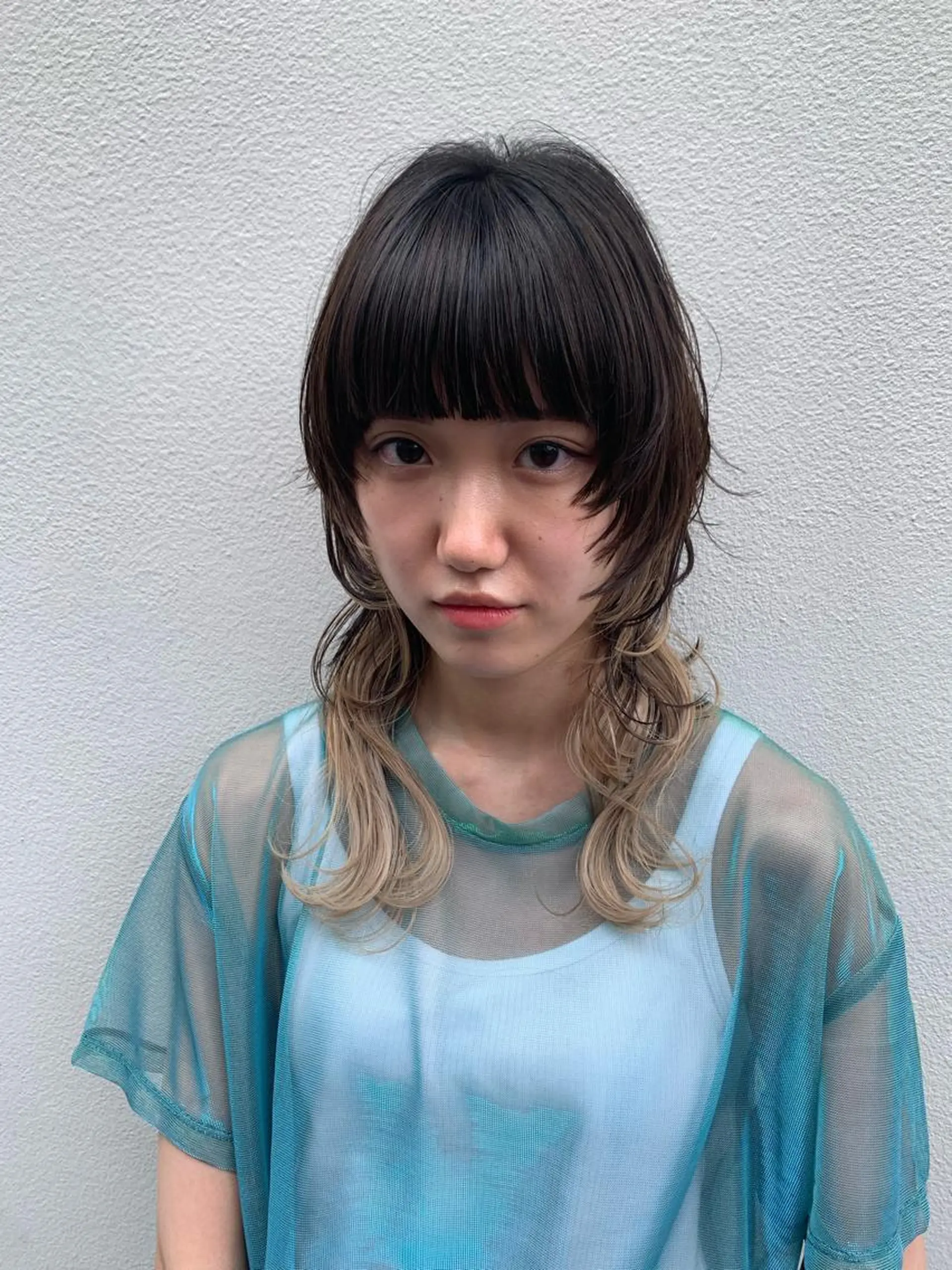 セミロング カット ヘアカラー トリートメント ブリーチ/ウルフ ハッシュカット/石山のヘアスタイル