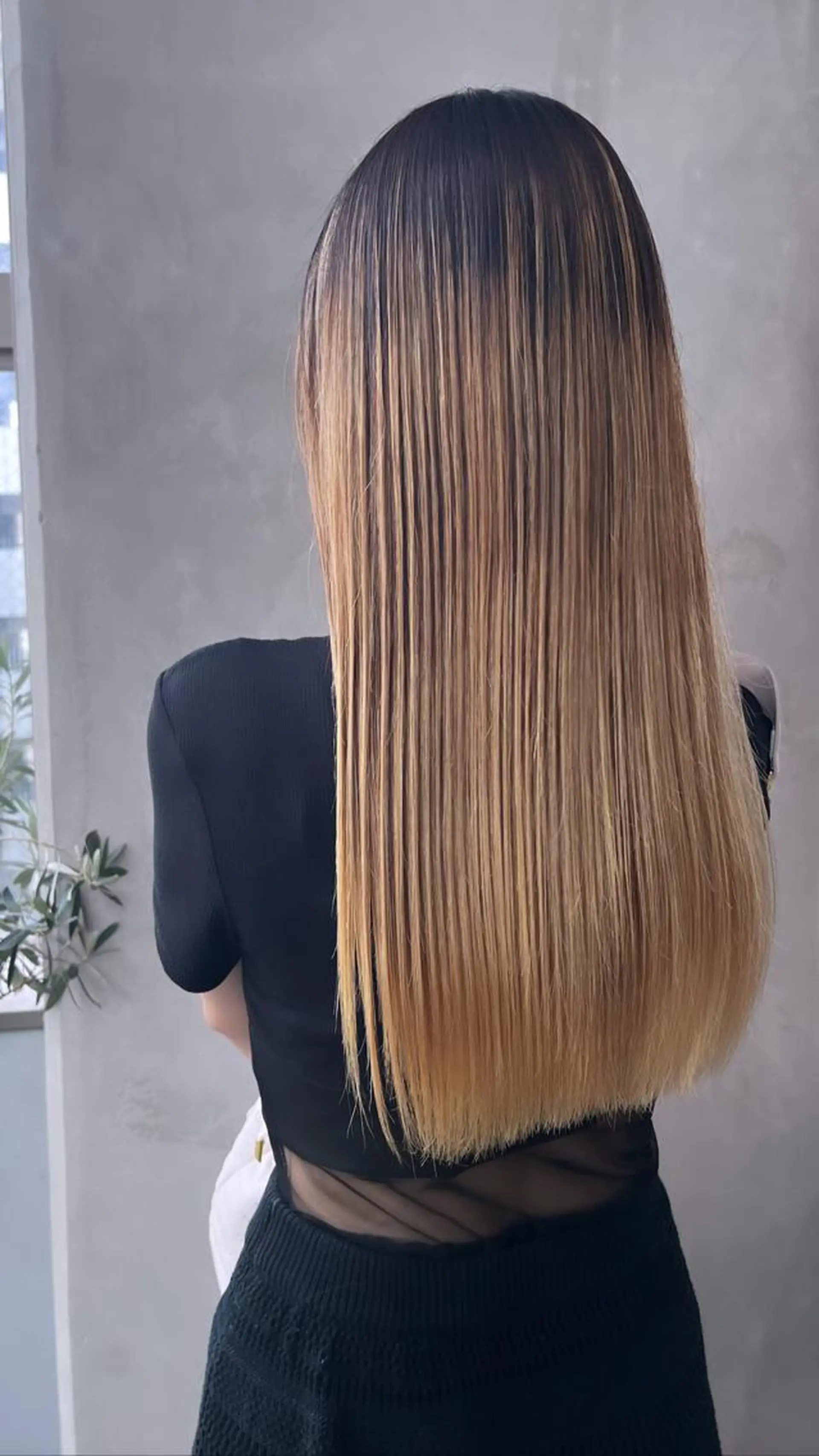 ロング ダン/メンズ/ 顔周り×透明感カラーのヘアスタイル