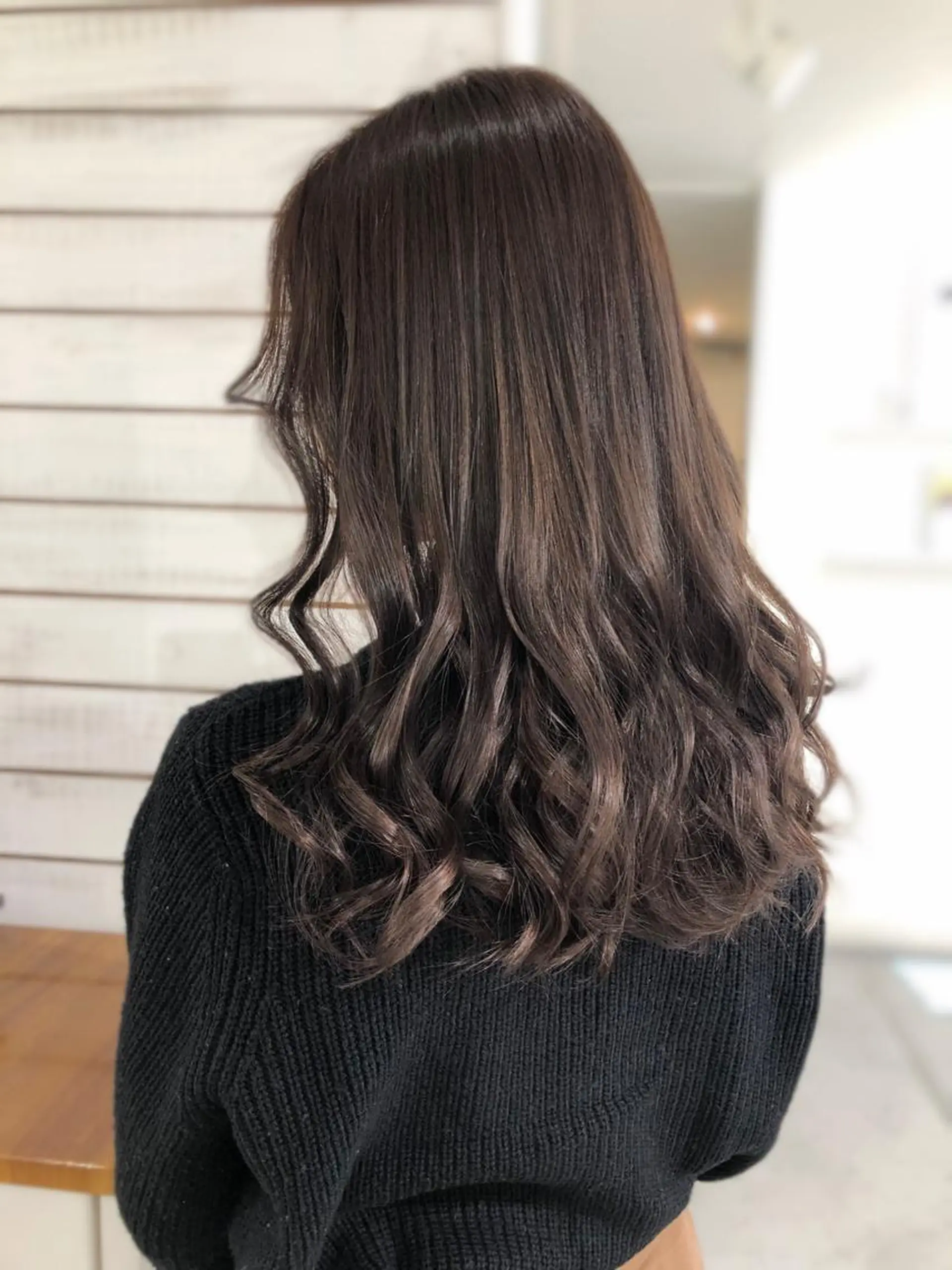 セミロング カラー アッシュ ベージュカラー 🦋美髪／エクステ 🦋アベイクミのヘアスタイル