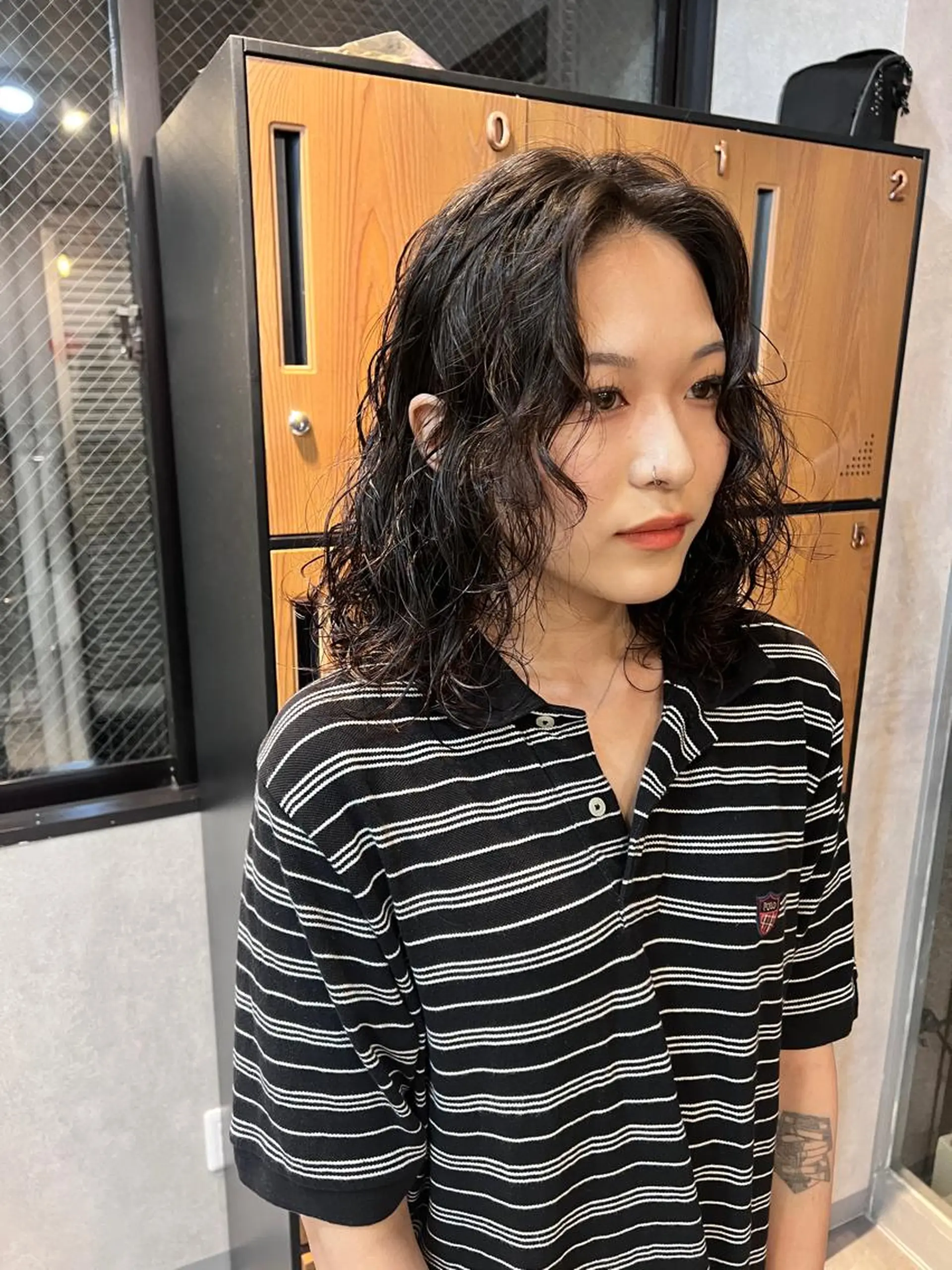 ミディアム パーマ カット パーマ トリートメント ally hairsalon所属・Emi .のヘアスタイル