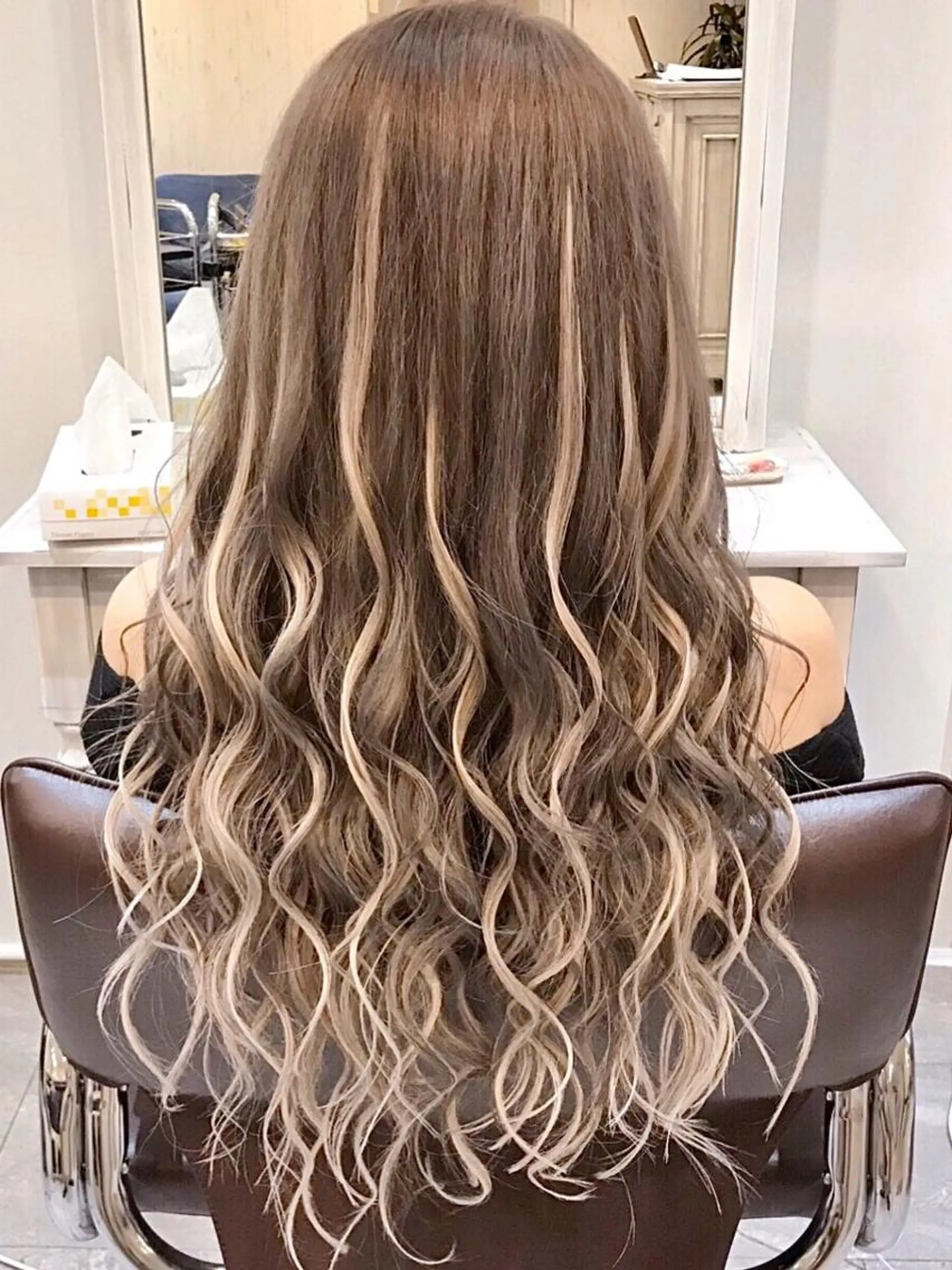 ロング カラー ヘアアレンジ レミーエクステ大阪 Device梅田のヘアスタイル