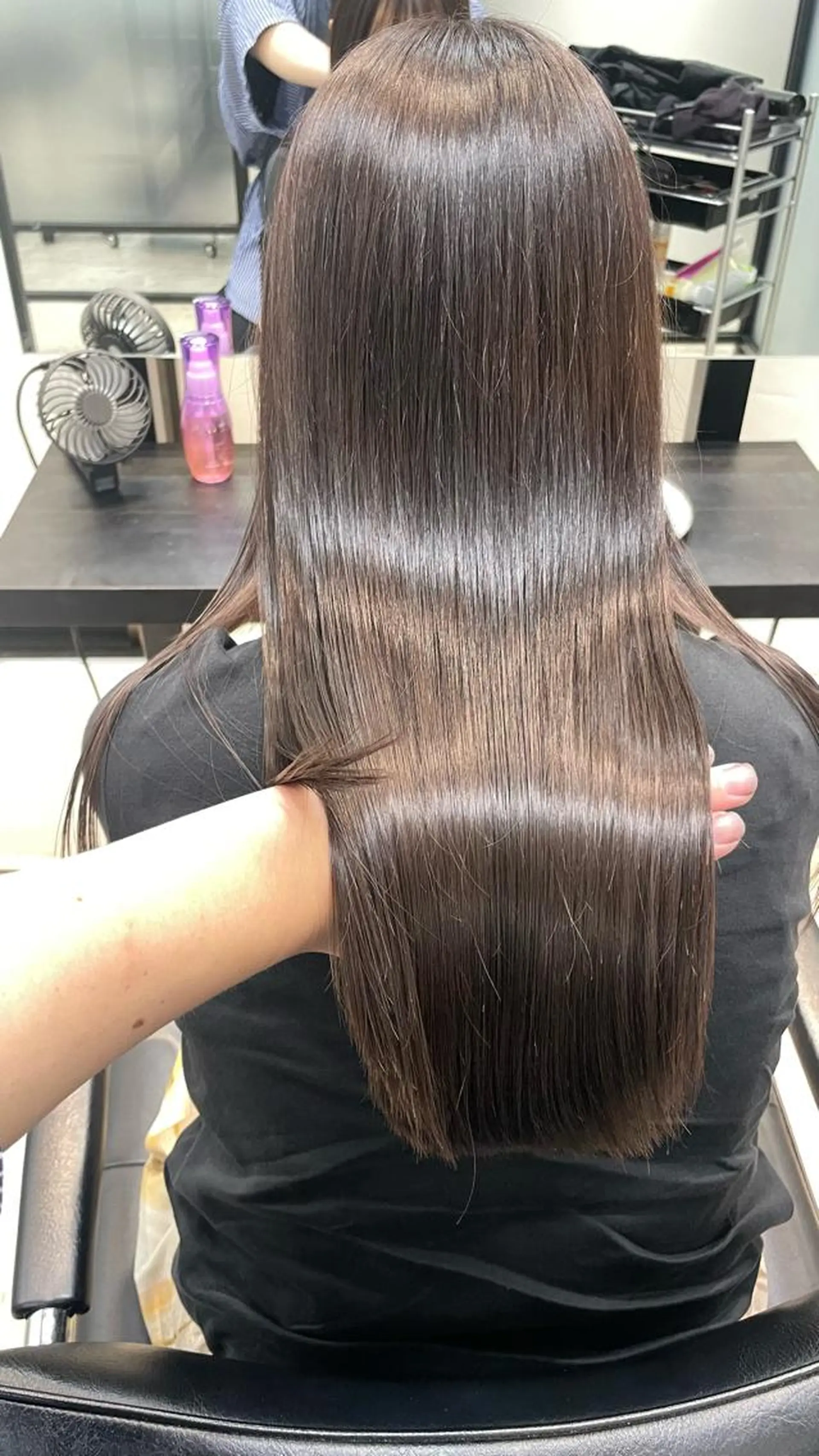 ミディアム SALOWIN 梅田所属・山口滉斗/美髪 縮毛矯正/髪質改善のヘアスタイル