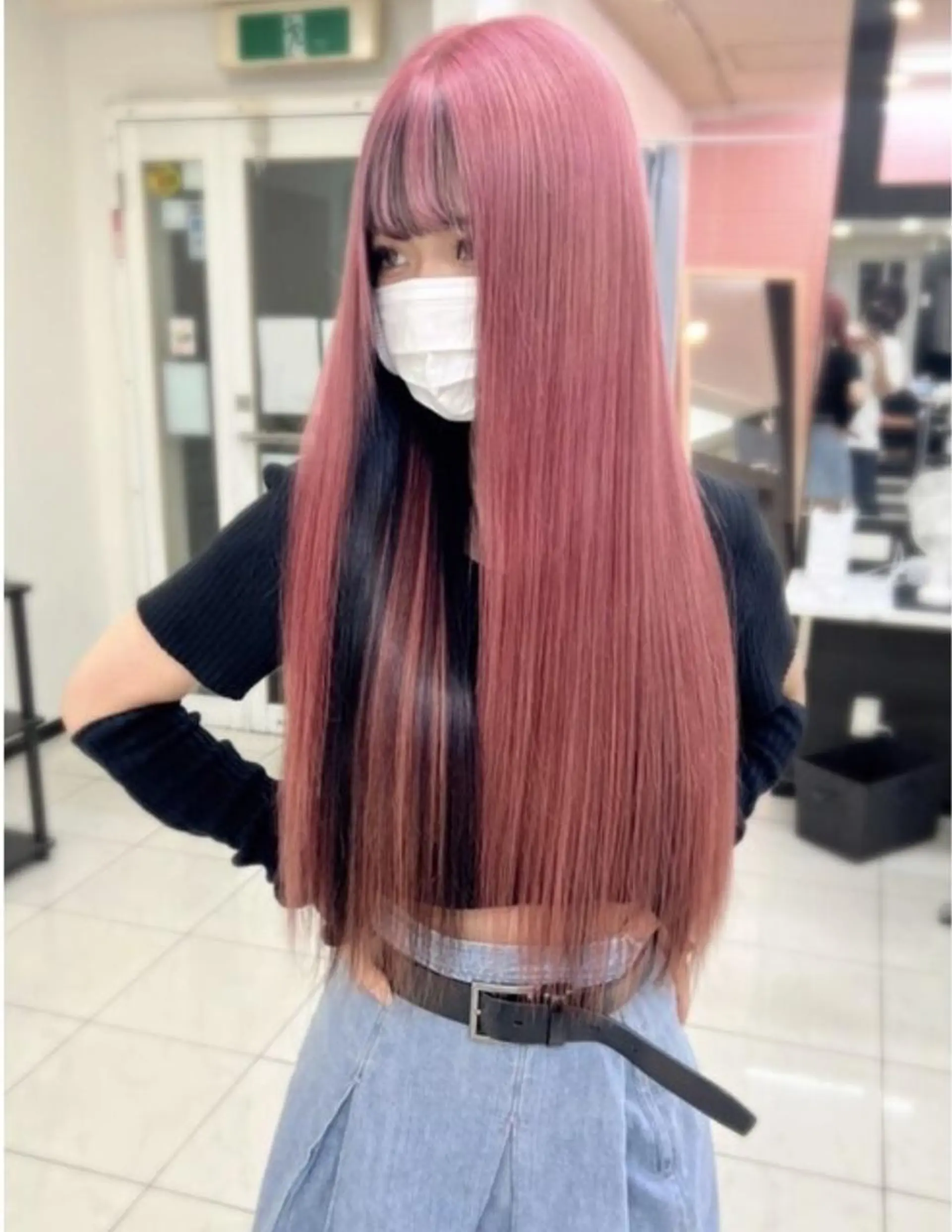 ロング カラー 黒髪 顔周りカット 小顔カット 🌈カラーとエクステ 🌟エクステのヘアスタイル