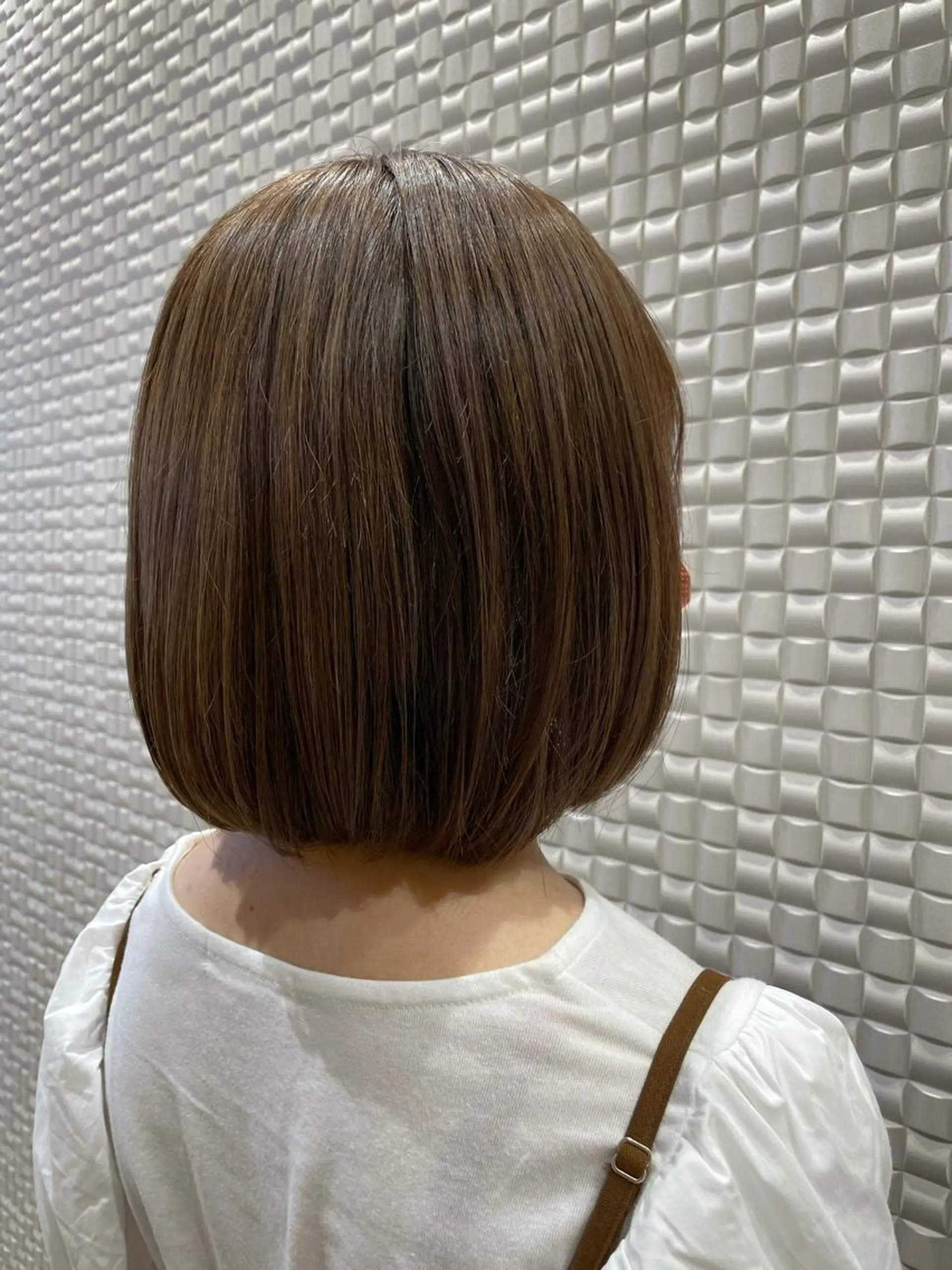 ミディアム カラー シャドールーツ美容師 篠原康太のヘアスタイル