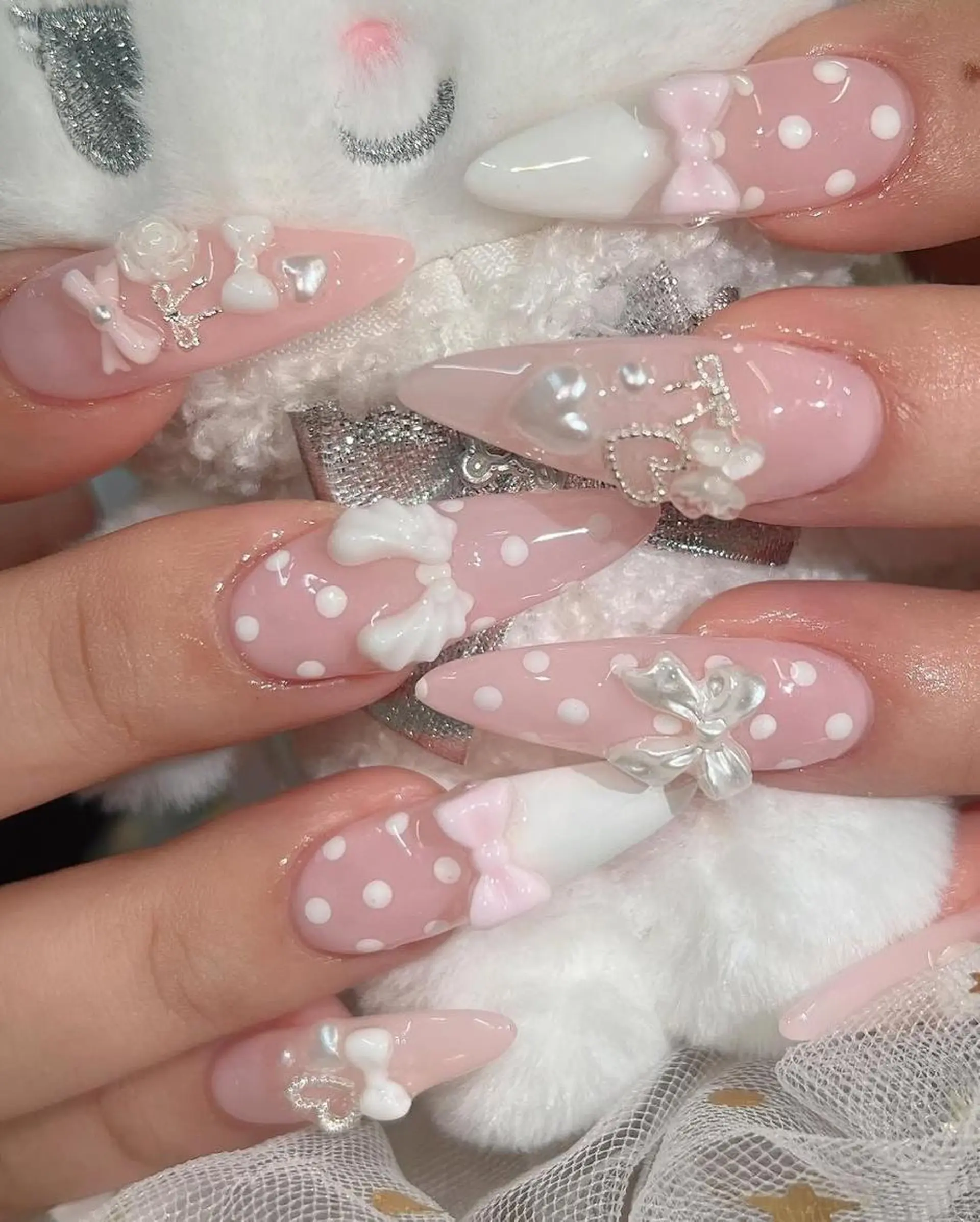 ネイル 長さ出し フレンチネイル グラデーション 卒業式 マグネットネイル ハンドネイル MIHANA YUKIのネイルデザイン