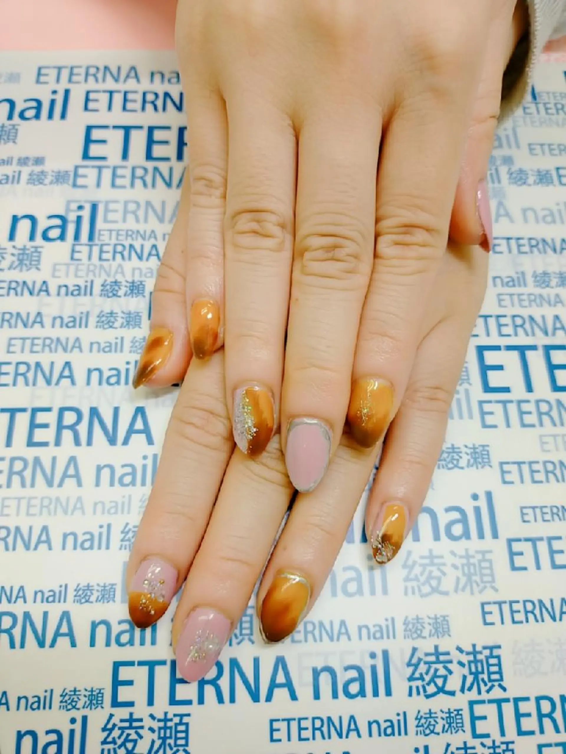 ネイル ジェルネイル プライベートサロン eternanailのネイルデザイン