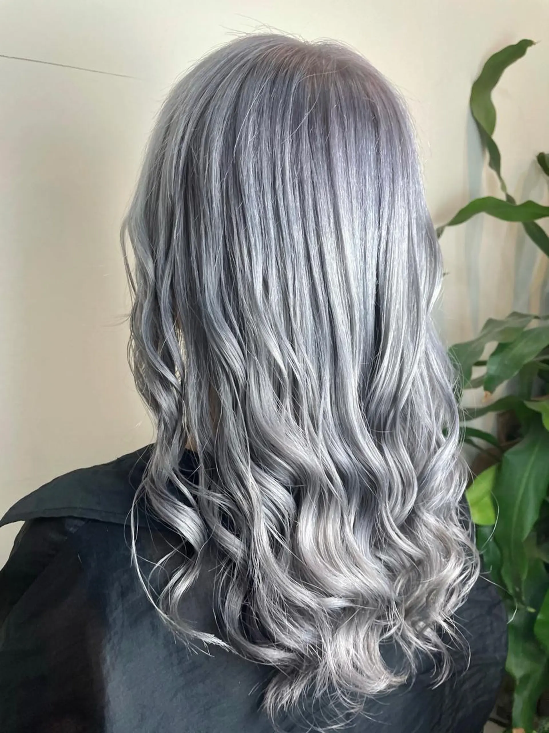 セミロング カラー 編み込みエクステ プルエクステ シールエクステ セミロングパーマ バレイヤージュ カット ヘアカラー WEST OLAND加藤圭介のヘアスタイル
