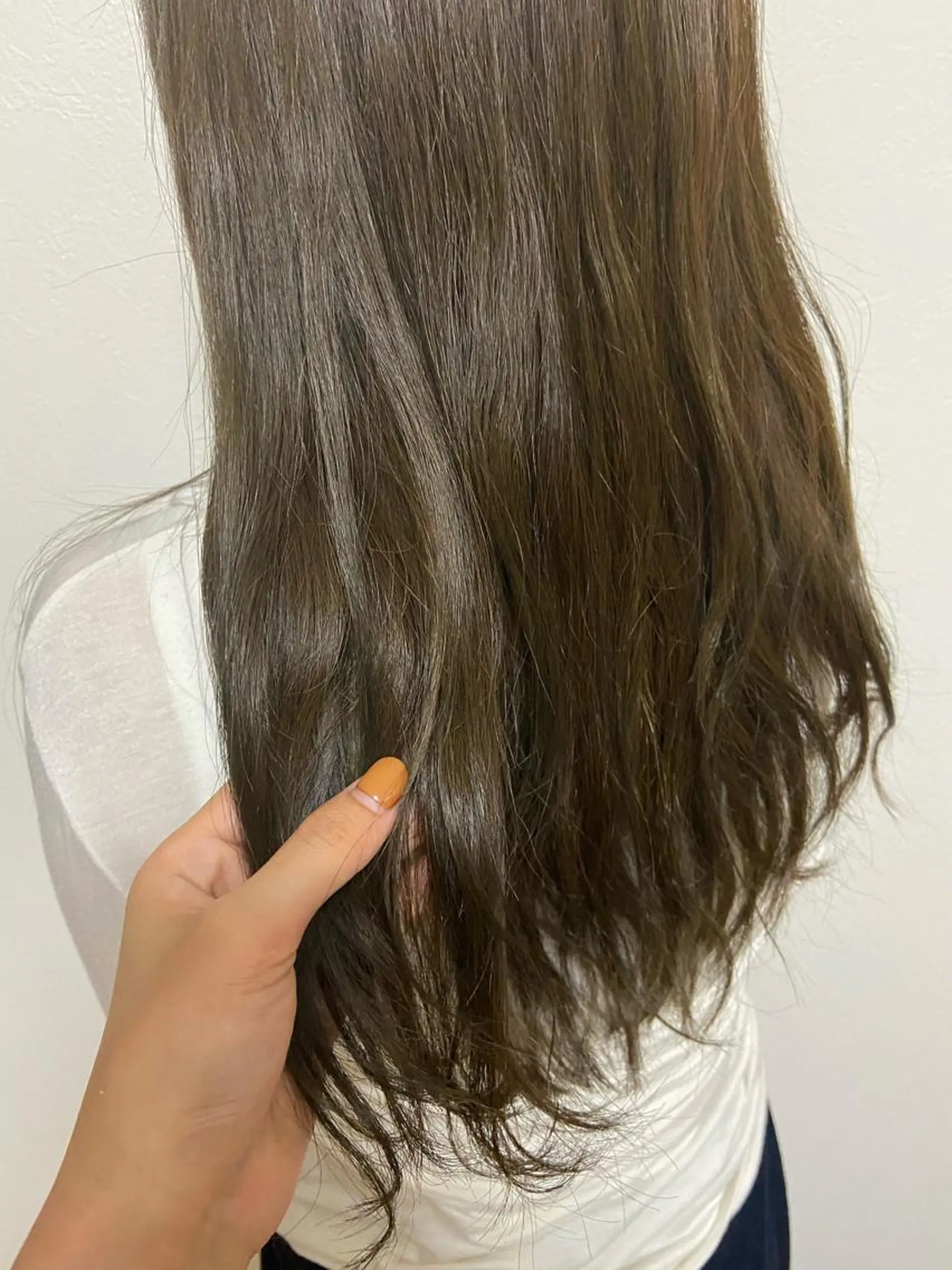 ミディアム カラー 馬場 瑞穂のヘアスタイル