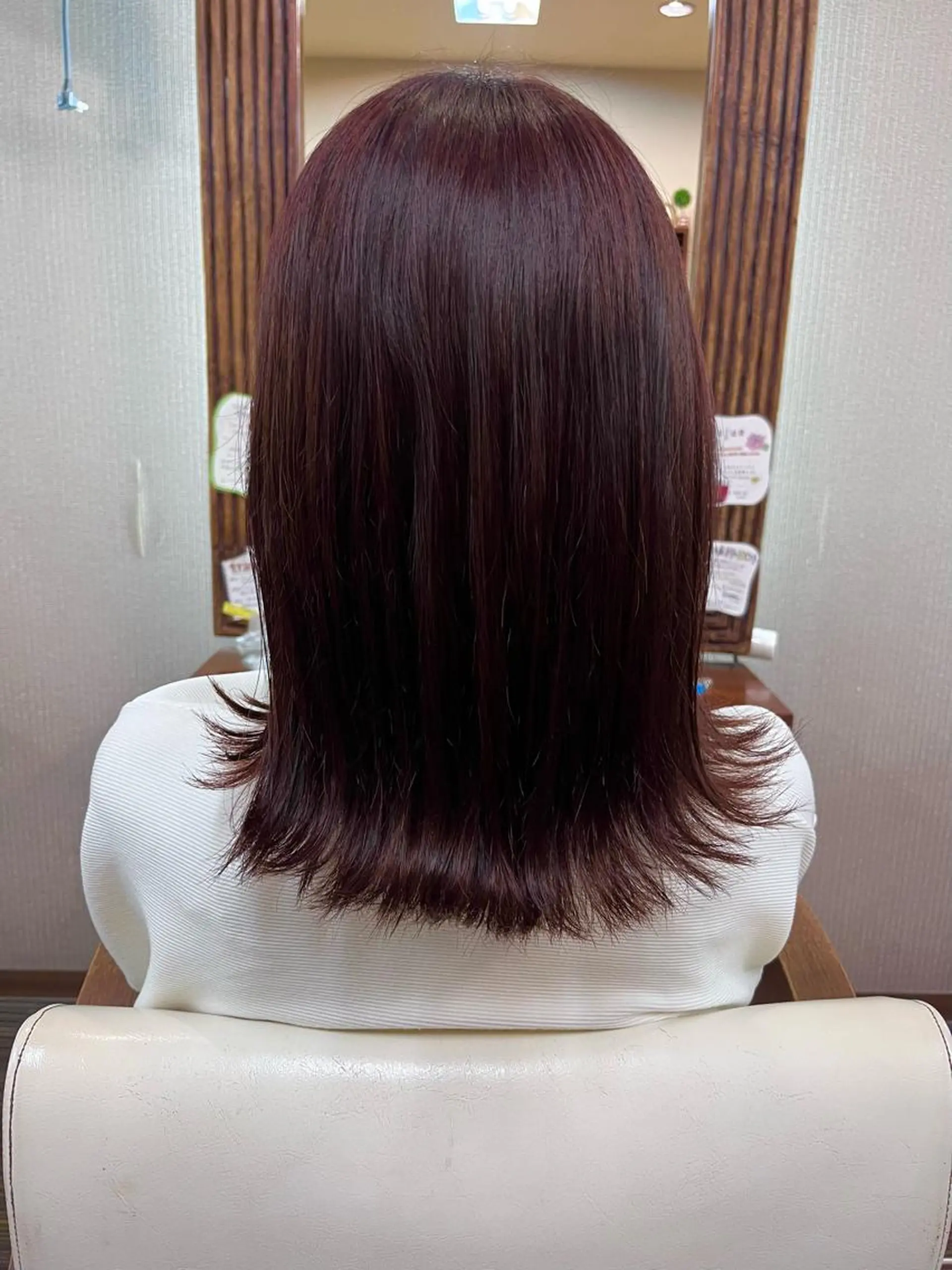 カラー 西形 梨瑚のヘアスタイル