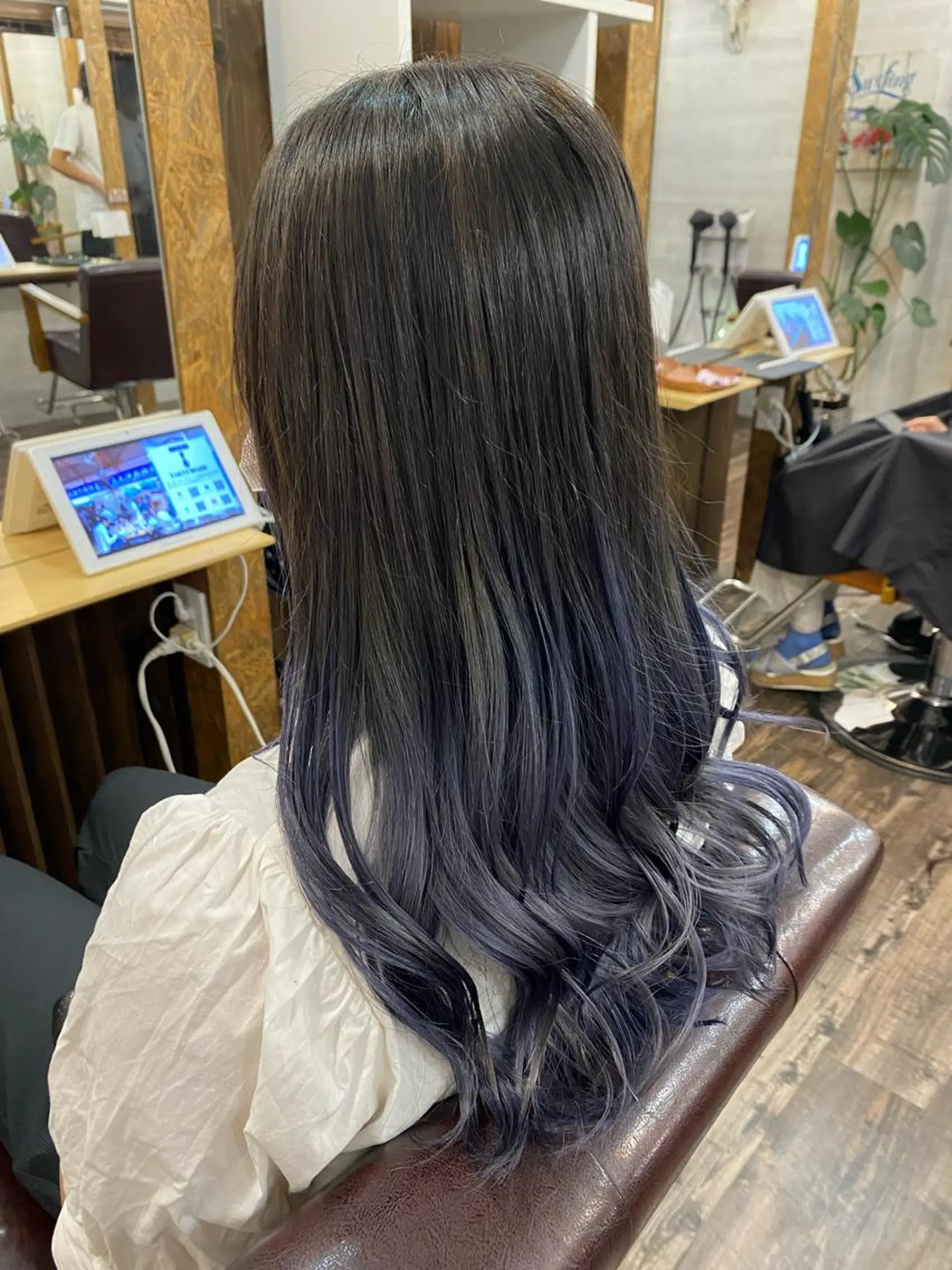 ロング カラー ヘアカラー ブリーチ毛対応酸性 ストレート🌈サキのヘアスタイル