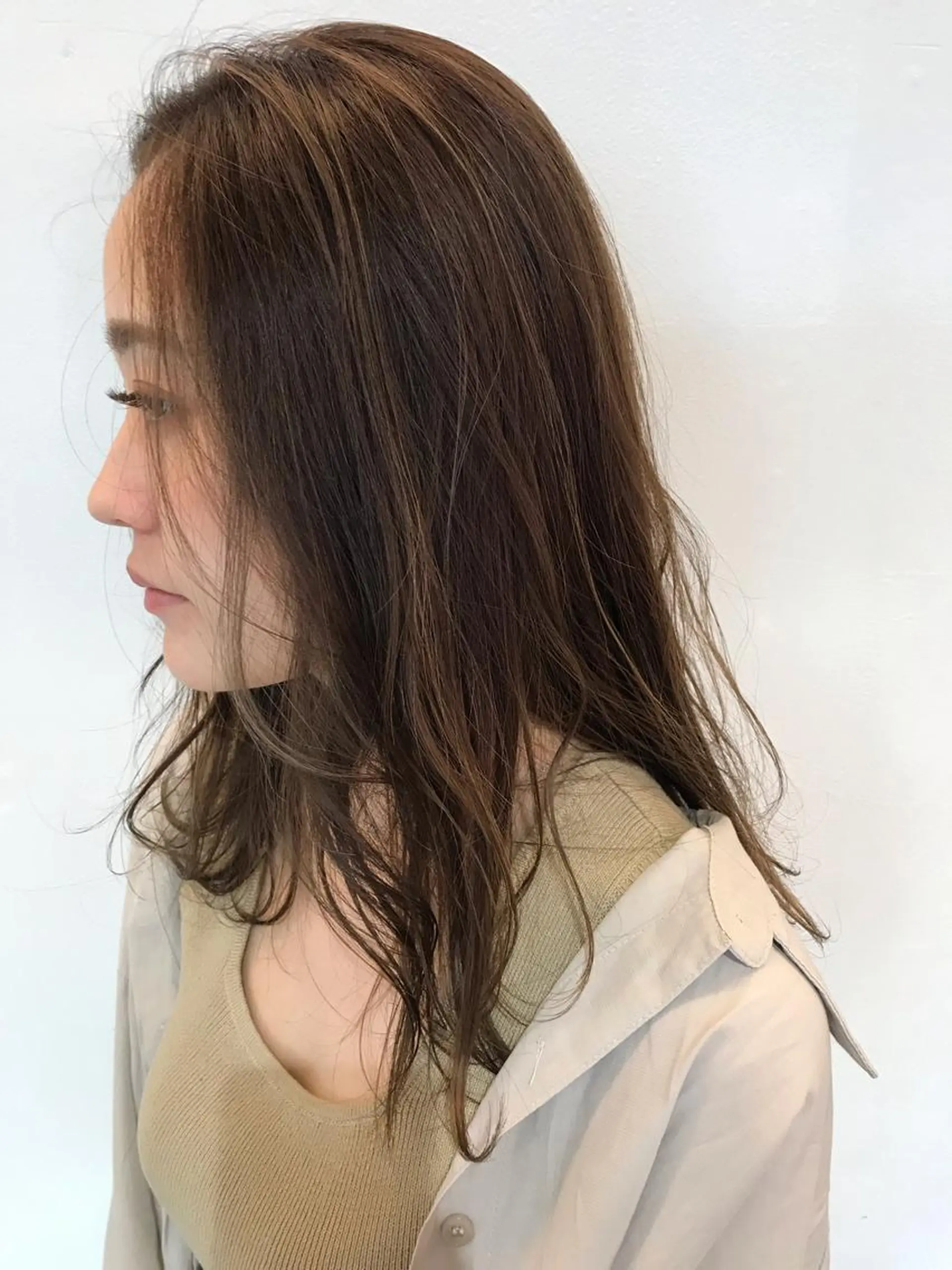 セミロング ハイライト 河田 海陽のヘアスタイル