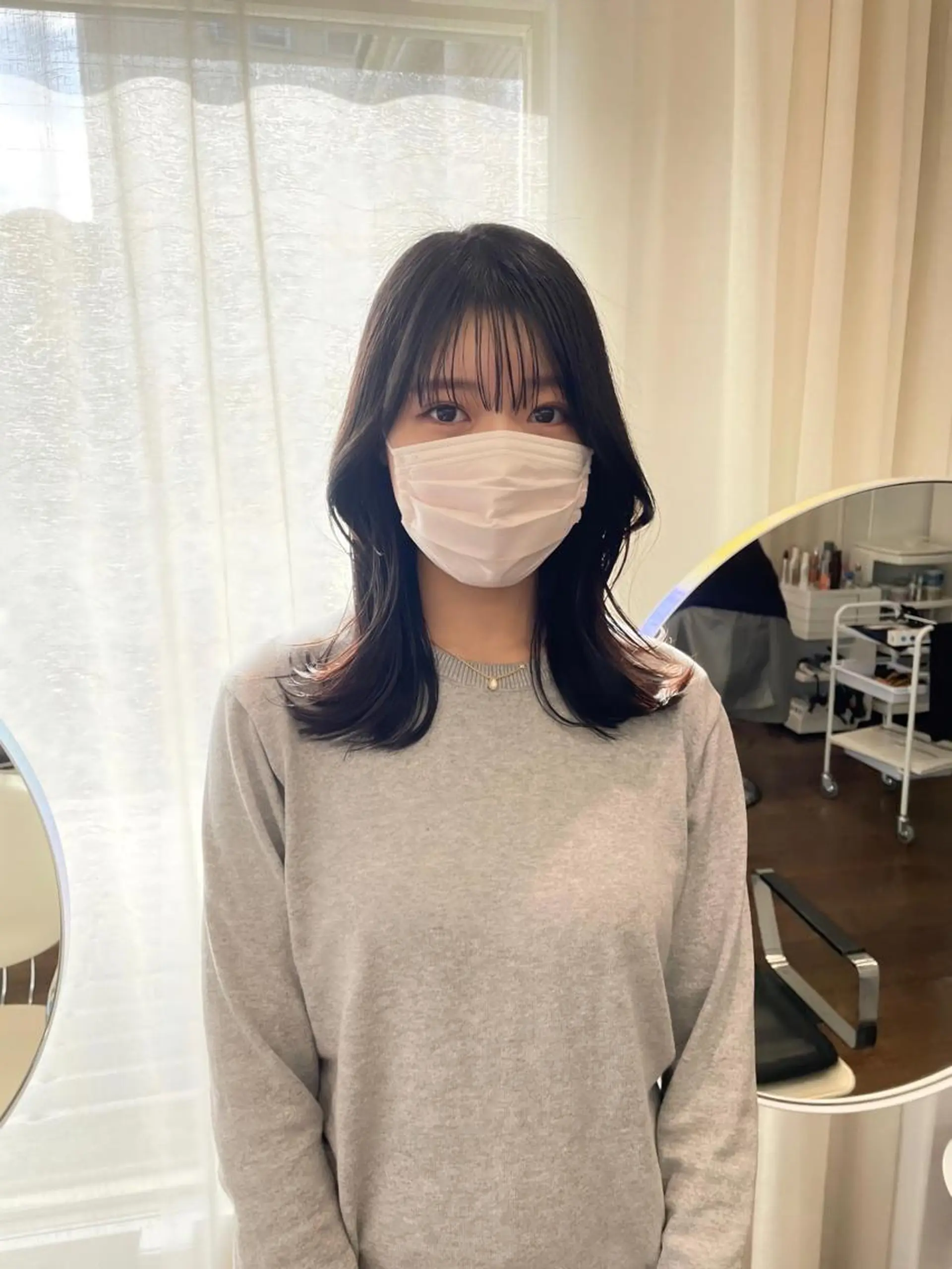 セミロング カラー レイヤーカット カット ヘアカラー トリートメント レイヤーカット🎀 kanaのヘアスタイル