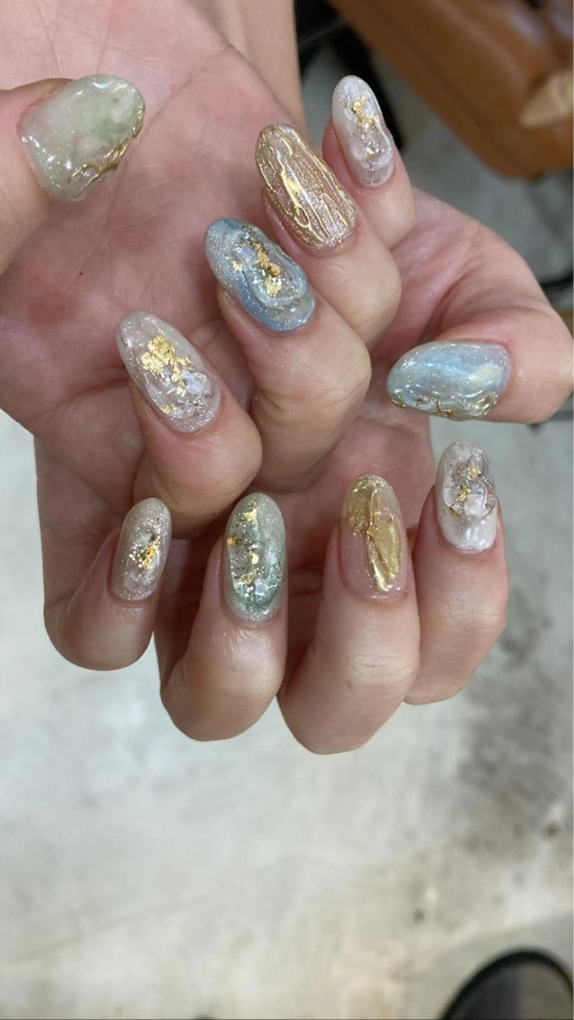 ネイル nailsalon hue所属・小山 羽奈のネイルデザイン