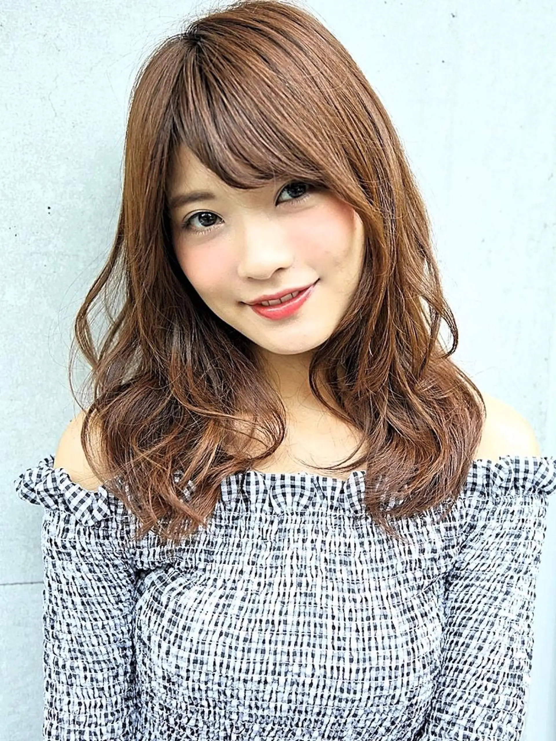 ミディアム カラー パーマ 透明感カラー 小顔カット ✨hair make flencia✂️✨のヘアスタイル