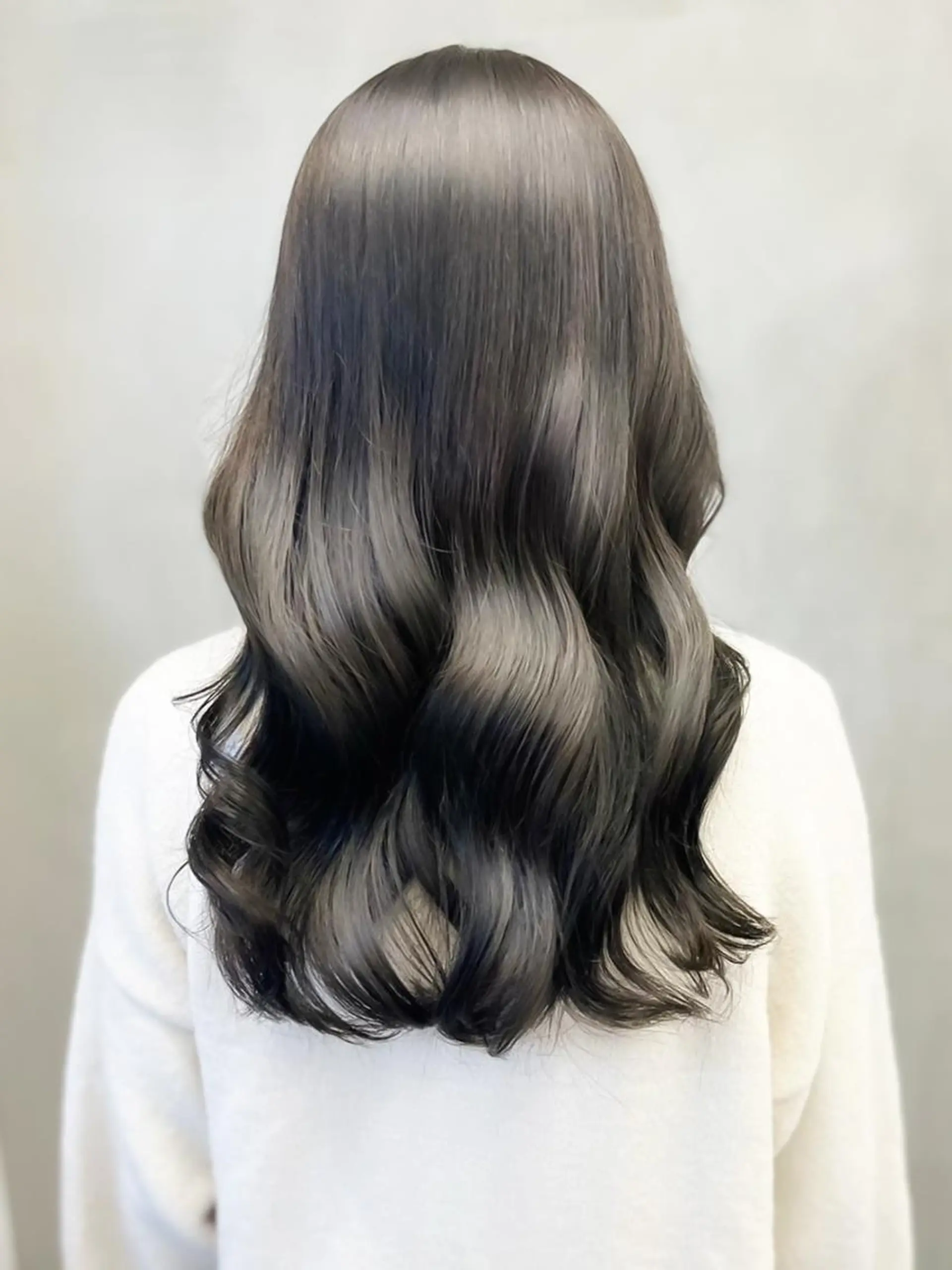 ロング カラー 髪質改善 ヘアカラー トリートメント 永岡 はるのヘアスタイル