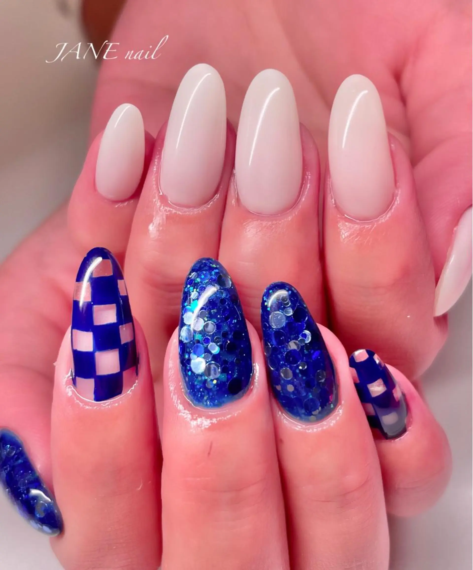 ネイル フットネイル キラキラネイル ネイビー 冬ネイル クリスマス ハンドネイル Nail Salon JANEのネイルデザイン