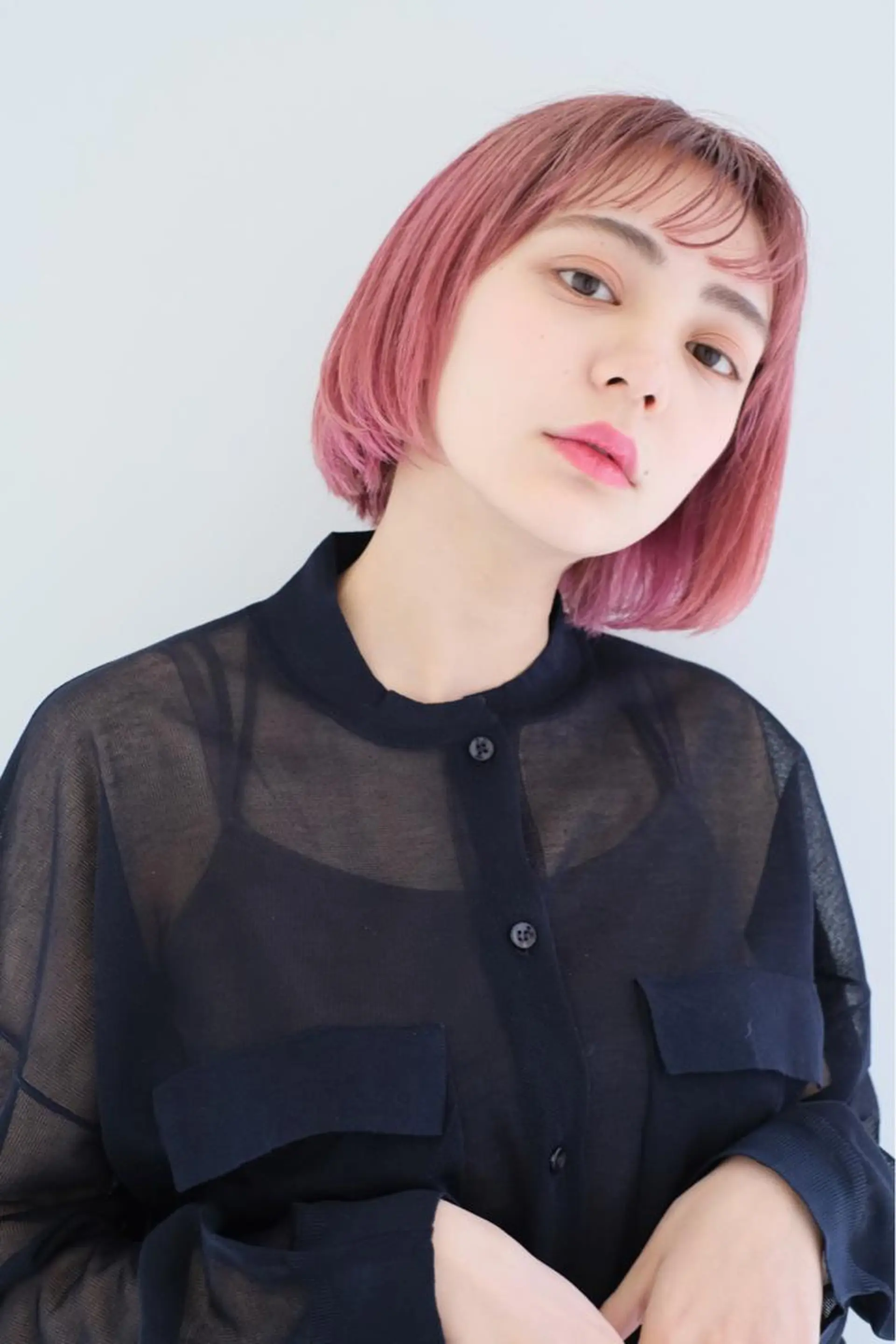 ミディアム カラー ブリーチ ヘアカラー トリートメント ヘッドスパ ヘアセット 垢抜け韓国風ヘア カラーMIKUのヘアスタイル
