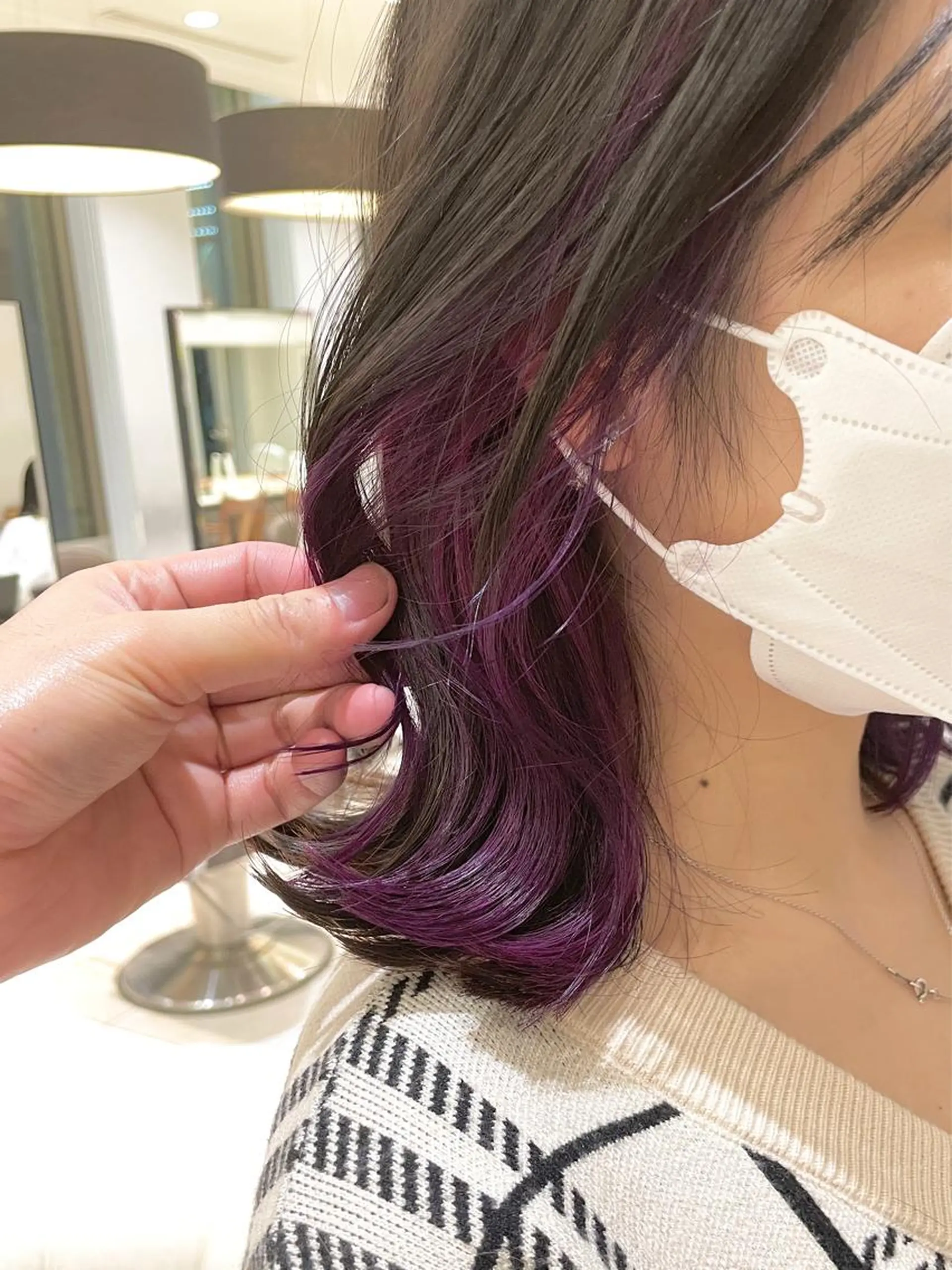セミロング カラー インナーカラー バイオレットカラー ヘアカラー トリートメント 銀座店店長❄️ 片桐❄️のヘアスタイル