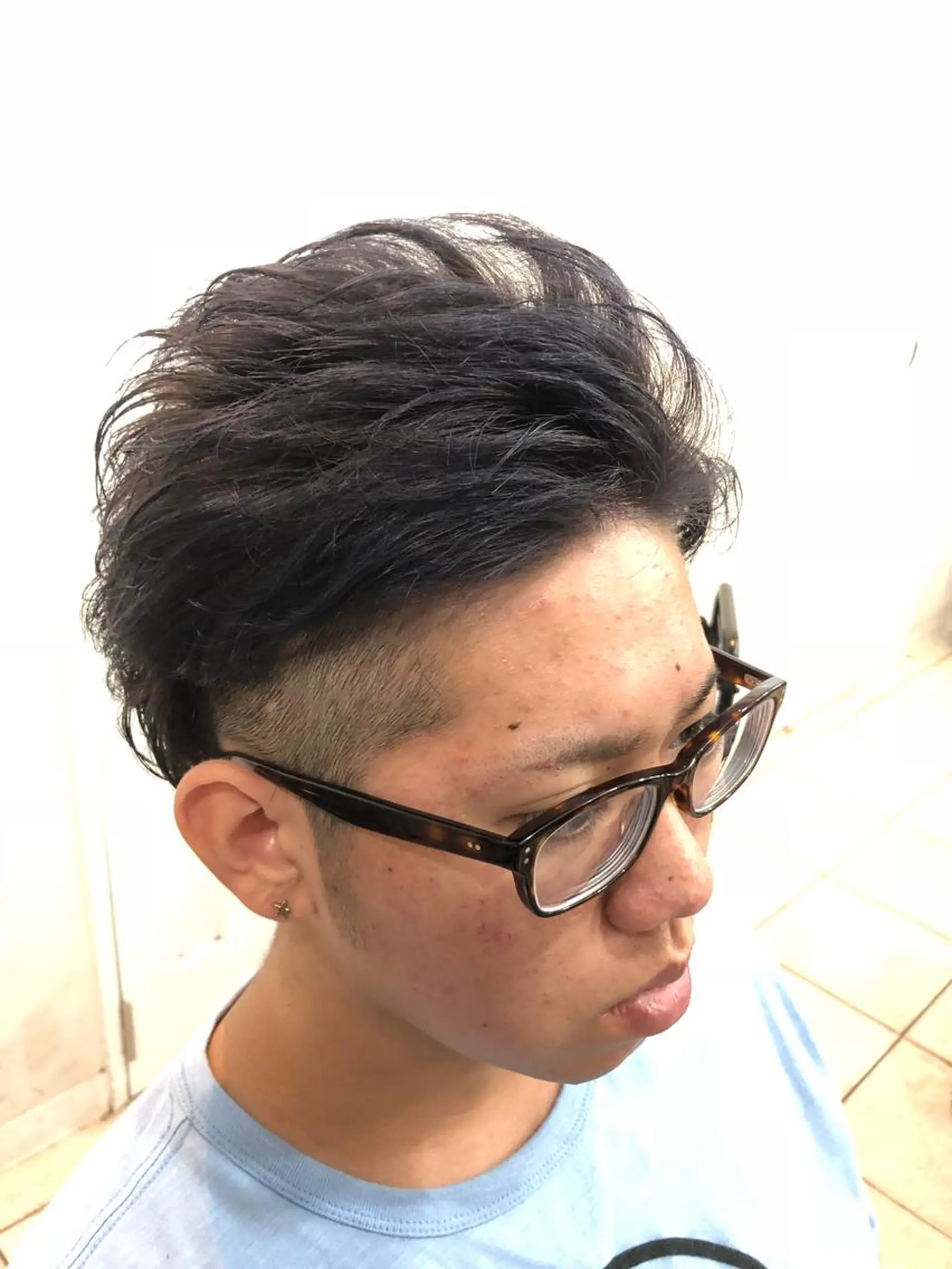 メンズ カット ヘアカラー カ レラのヘアスタイル