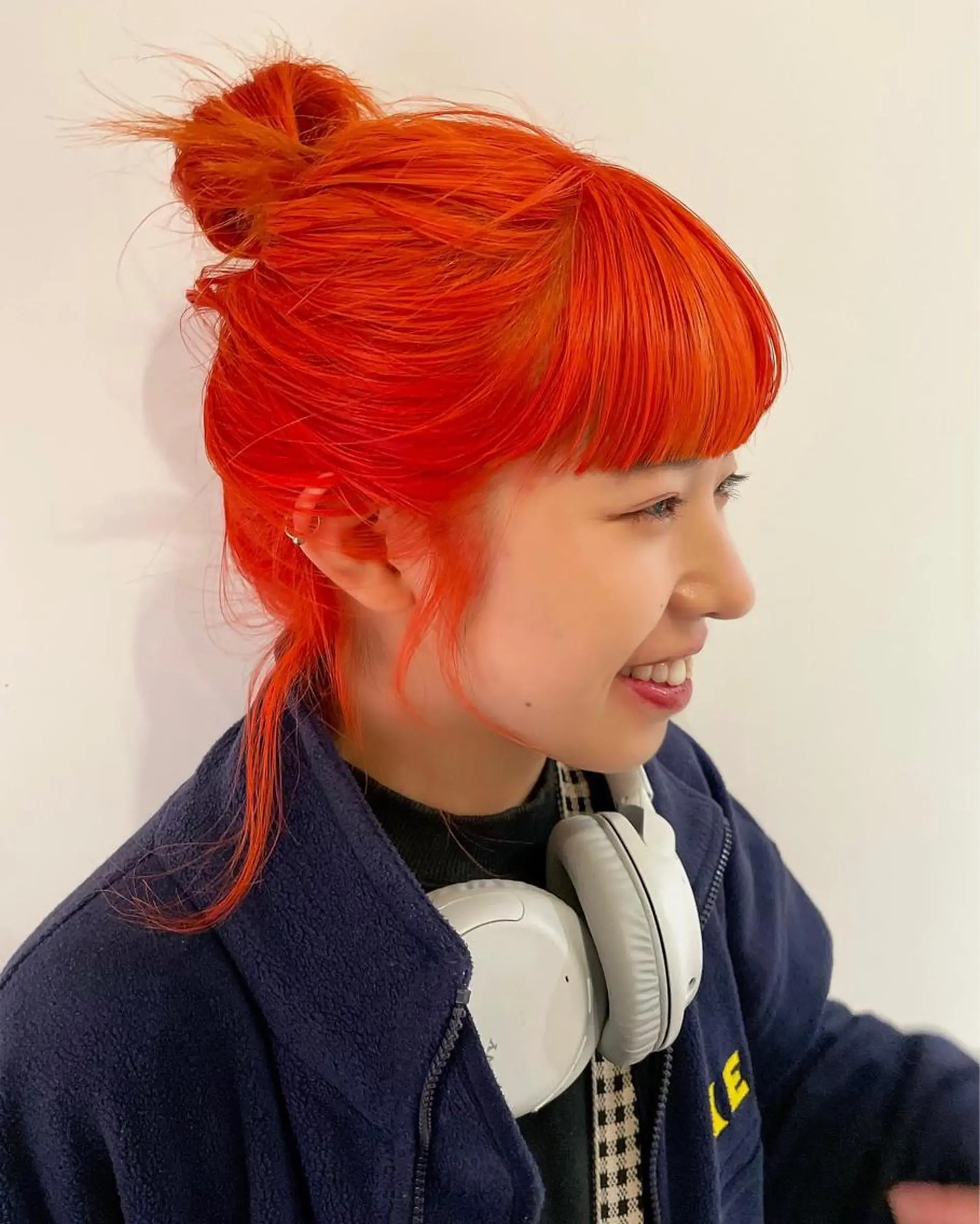 ショート カラー オレンジ カット ヘアカラー トリートメント SALOWIN所属・ブリーチ🧹 ボブ✨レイヤーのヘアスタイル