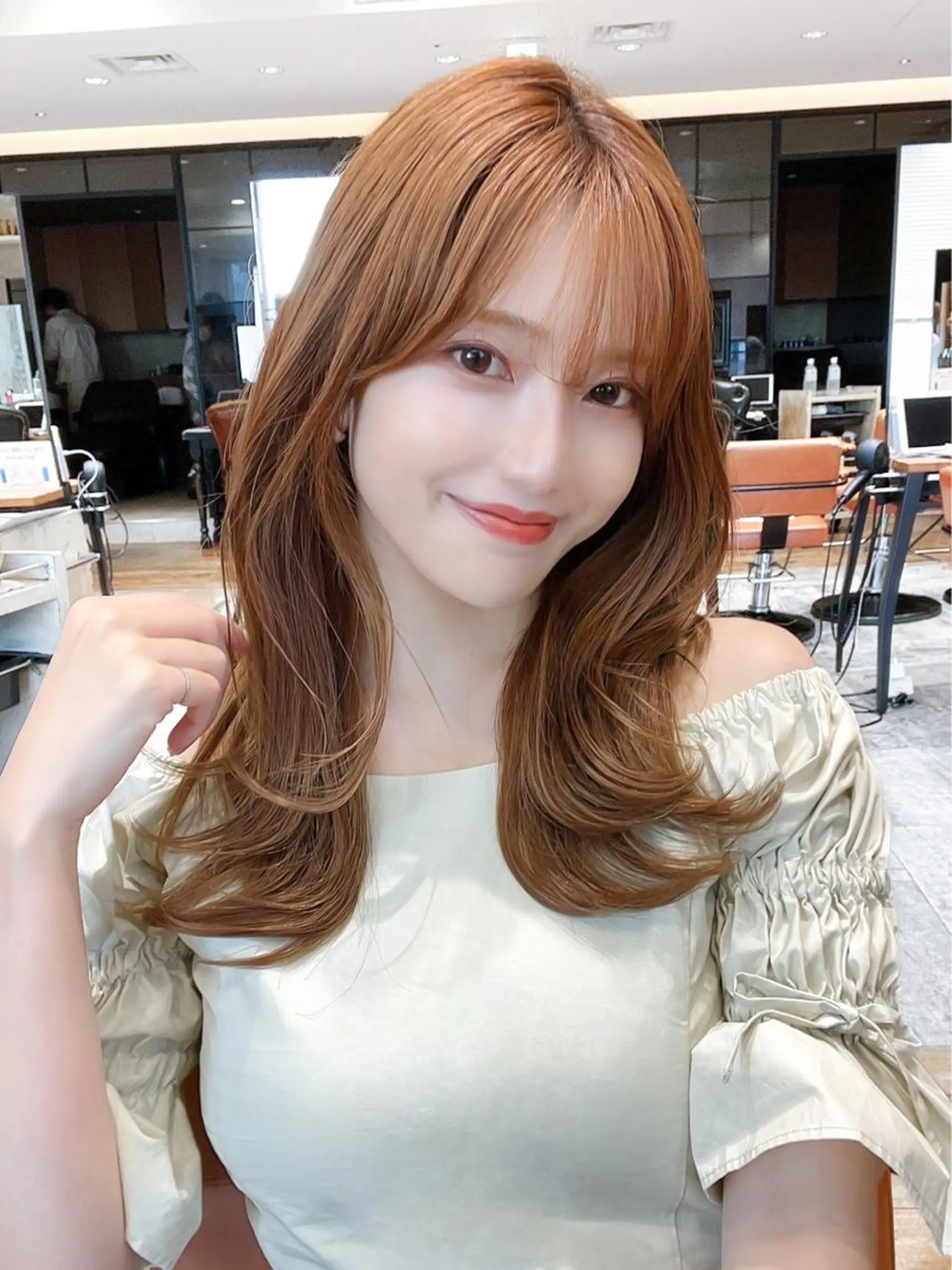 セミロング カラー ベージュカラー ブラウンカラー ブラウンベージュ くびれヘア 顔周りカット カット ヘアカラー トリートメント 顔周り/くびれヘア 韓国ヘア💕風間るなのヘアスタイル