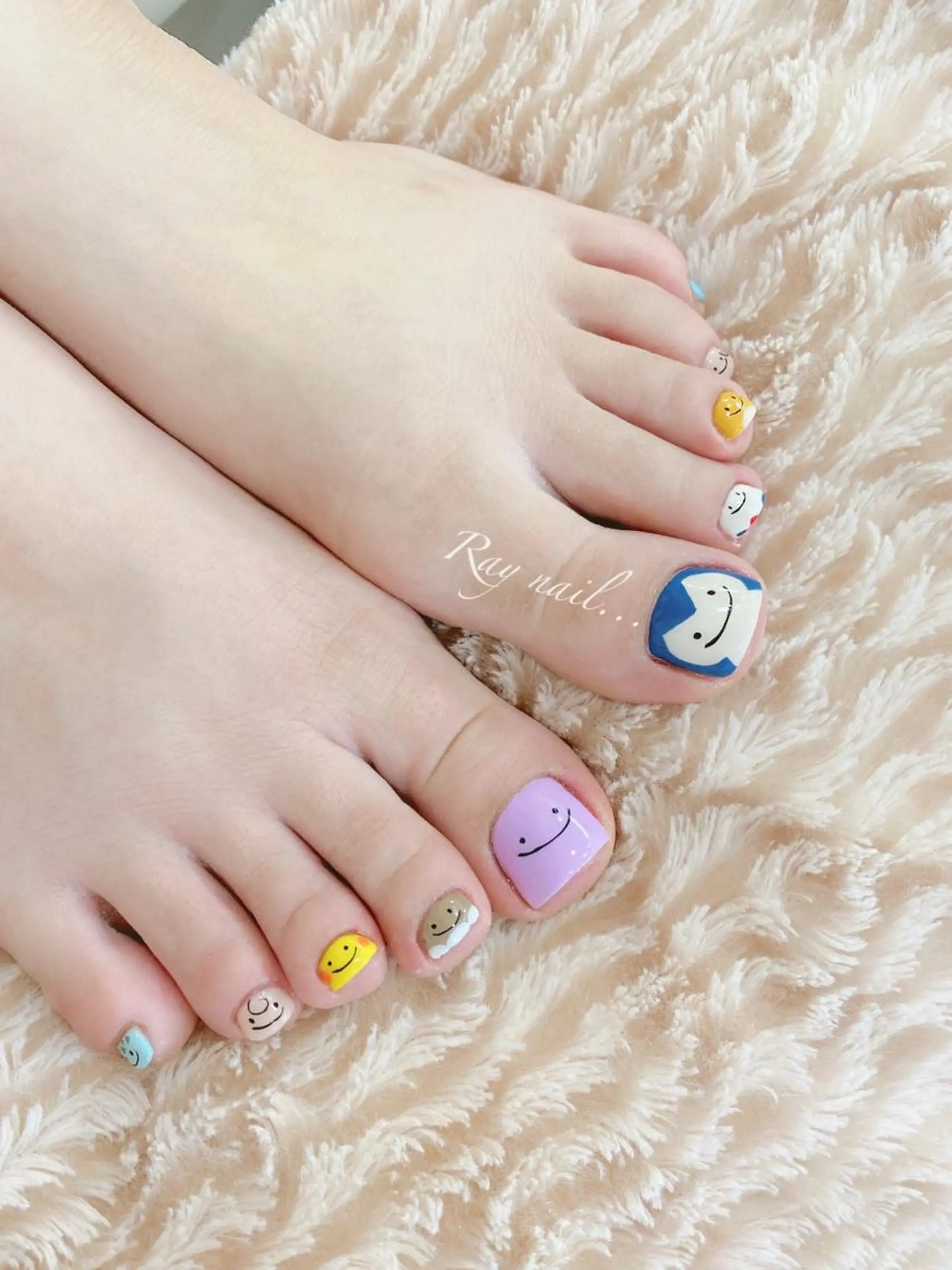 ネイル フットネイル シンプルネイル フットネイル nail salon  ∞ mikanal ∞所属・nailsalon ∞ ﾐｶﾅﾙ ∞のネイルデザイン
