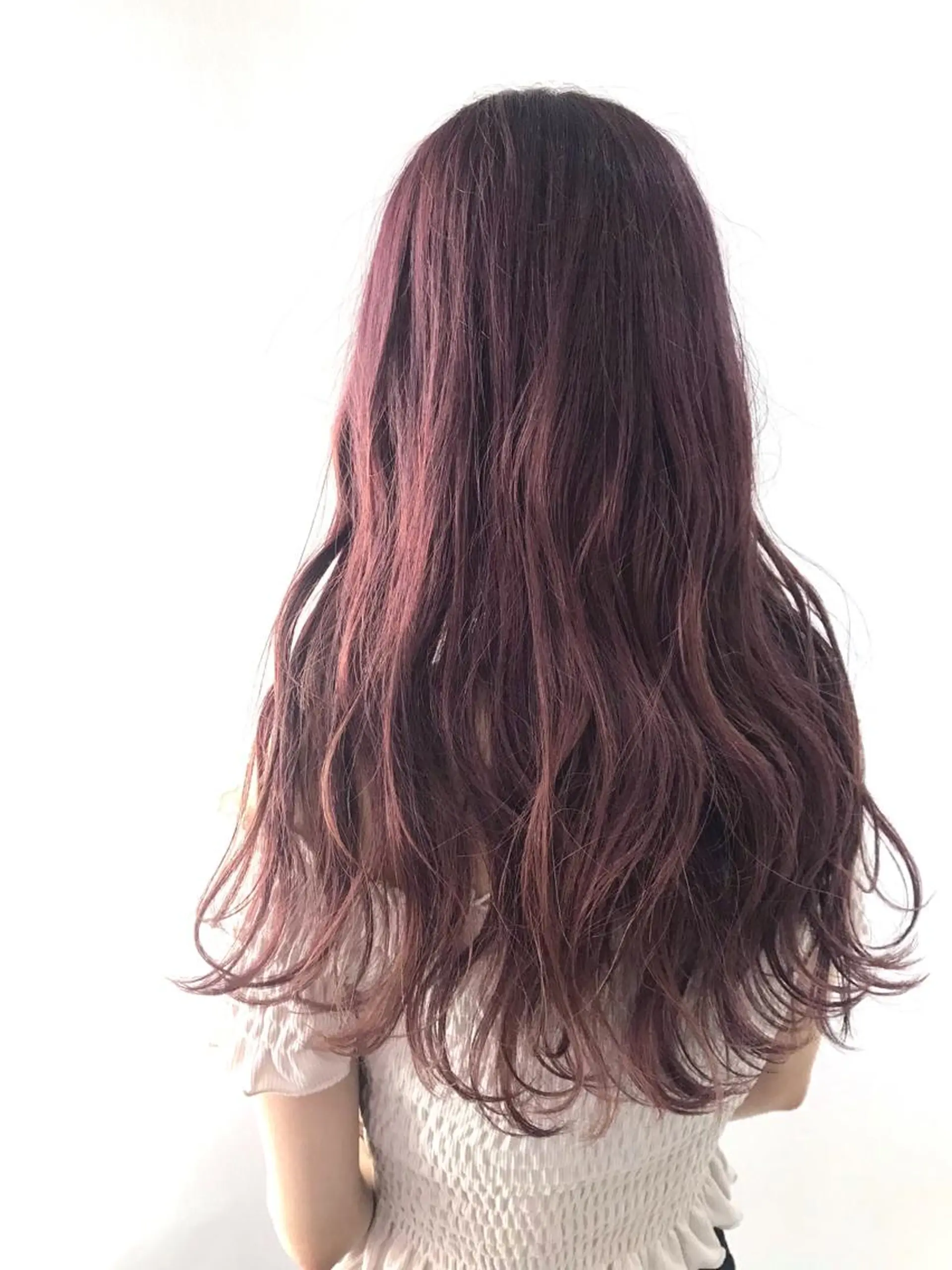 ロング カラー GRAND OMOTESANDOのヘアスタイル