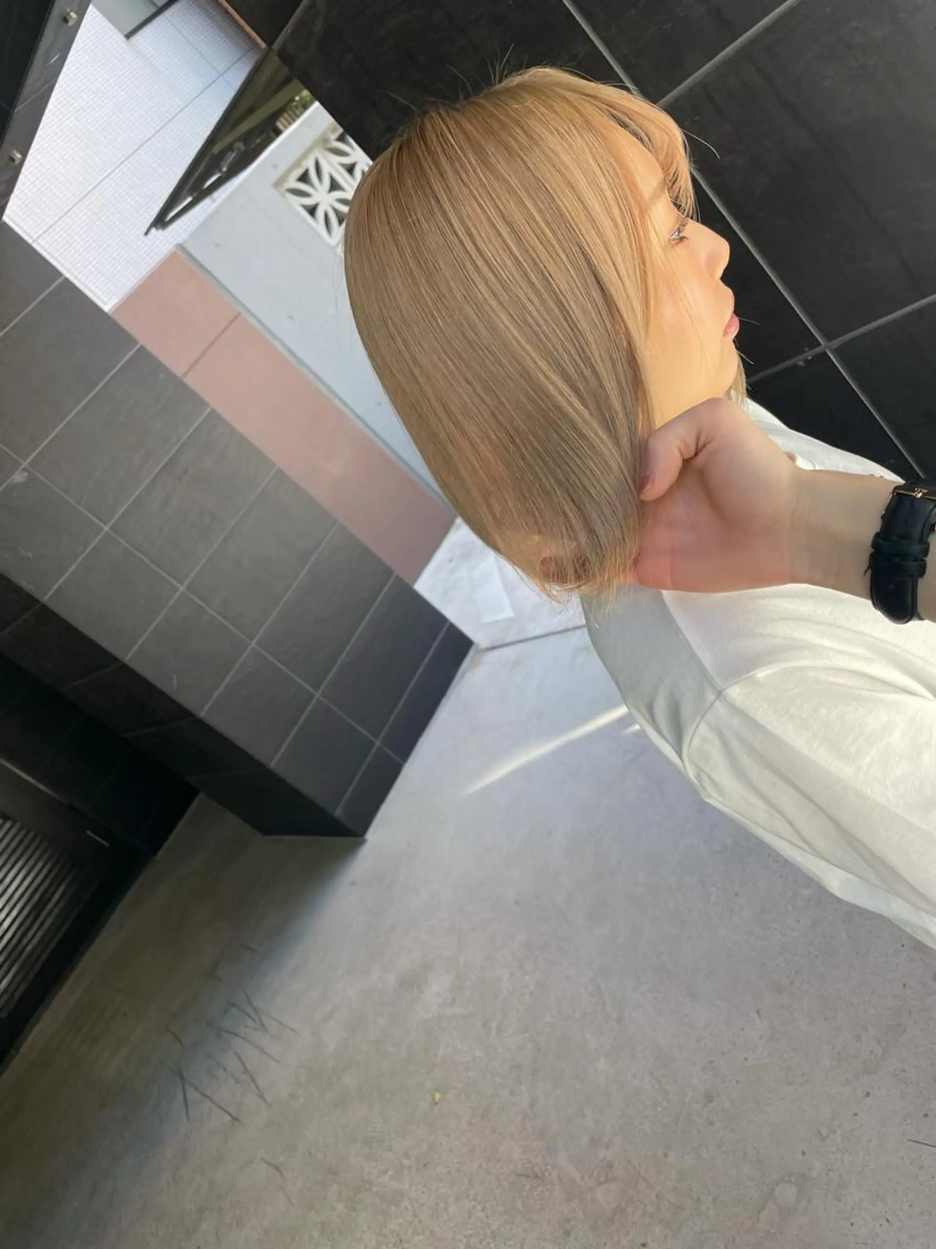 ショート カラー ヒカ/外国人風 デザインカラーのヘアスタイル