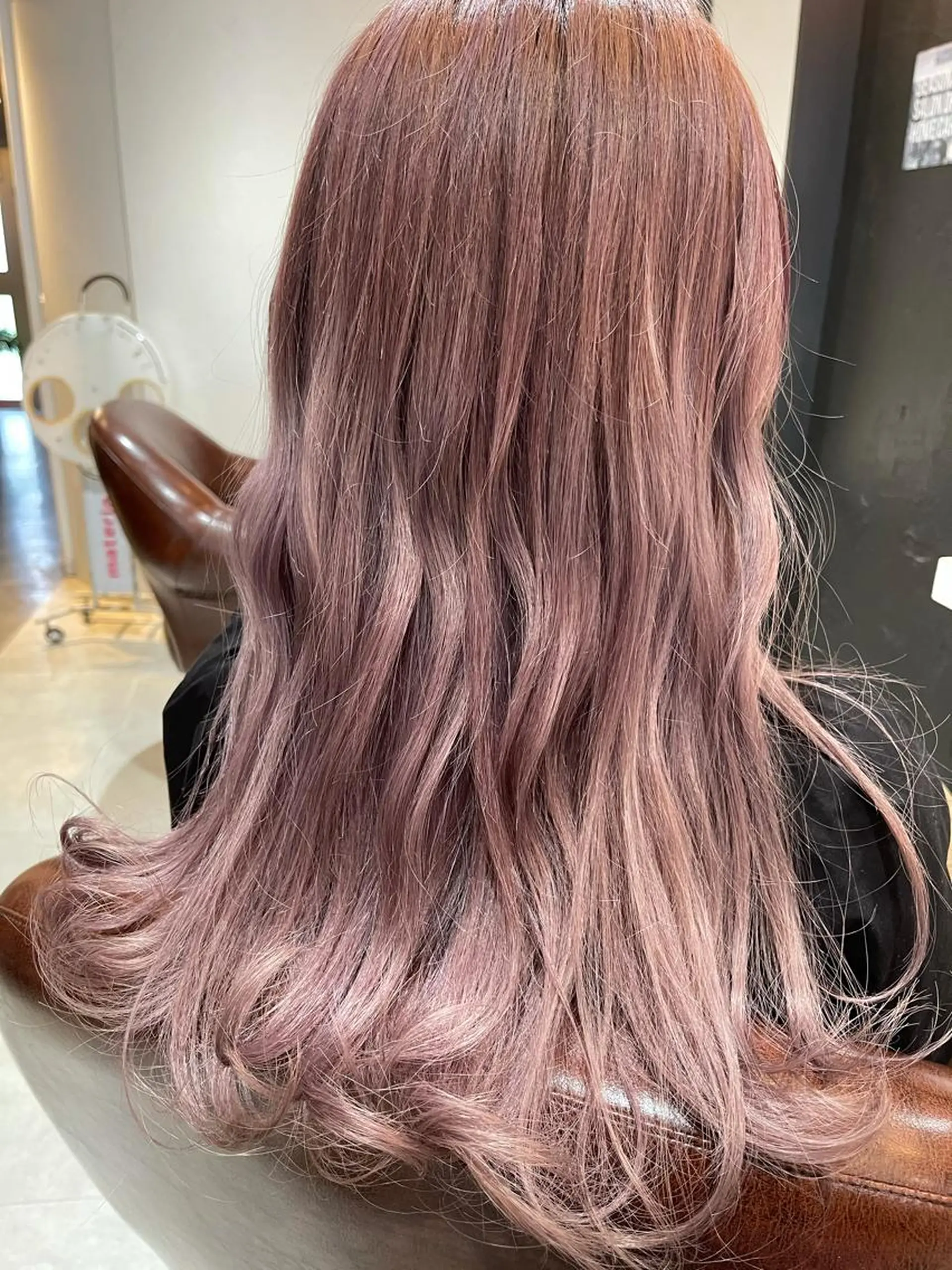 ロング カラー ヘアカラー トリートメント Avery NEWYORK所属・Avery SHINのヘアスタイル