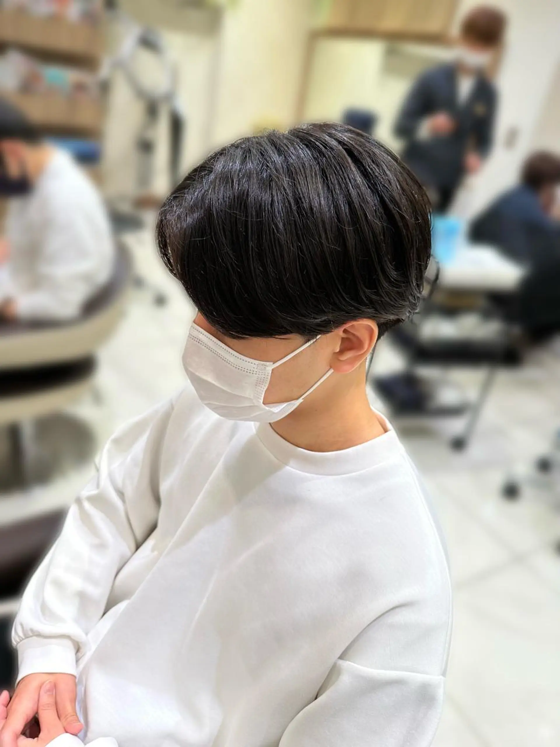 ショート パーマ メンズ センターパート メンズパーマ ニュアンスパーマ カット 渡邉 理央のヘアスタイル