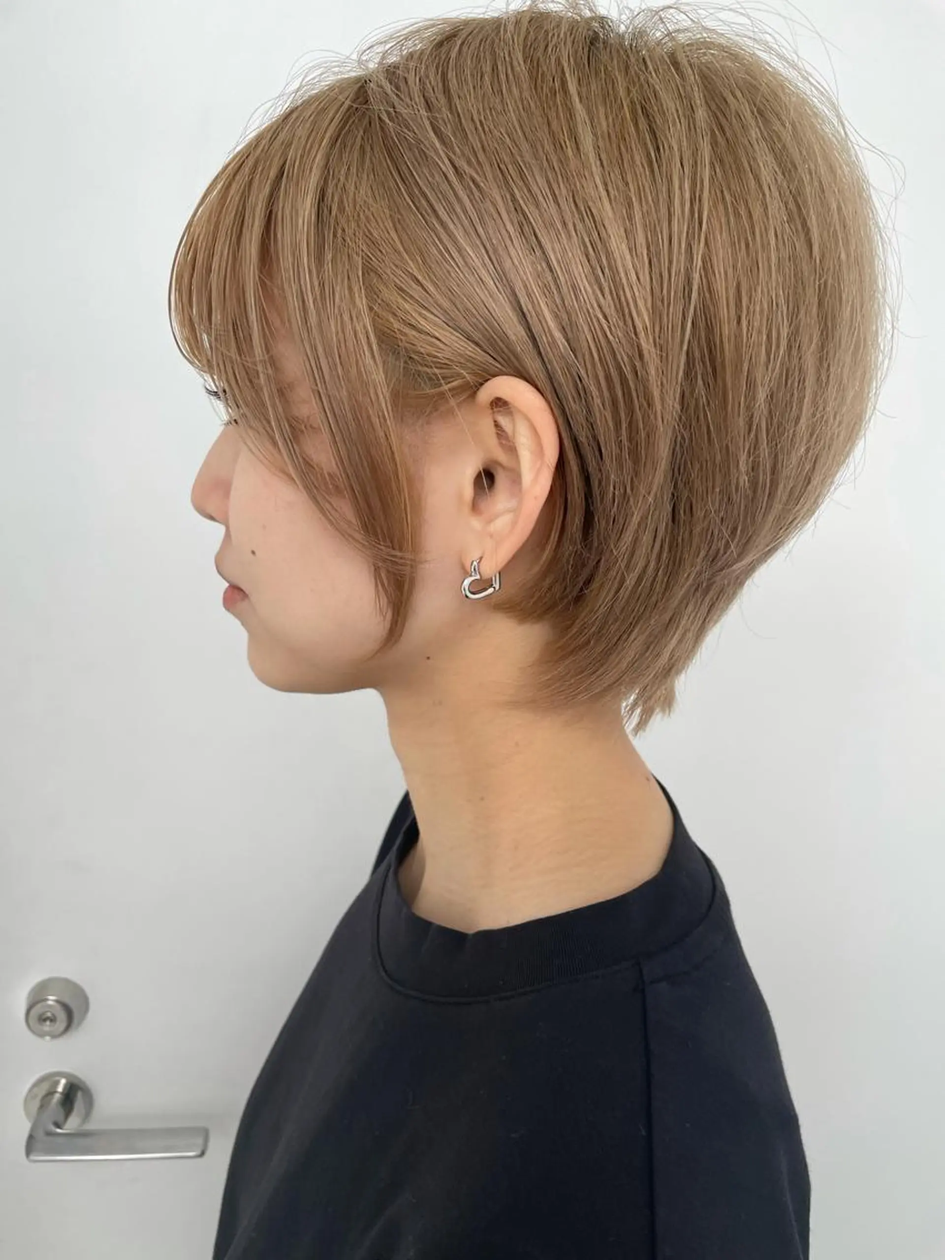 ショート カラー ヘアカラー LucksiMie 銀座店所属・【韓国　レイヤー 髪質改善✨】かずのヘアスタイル