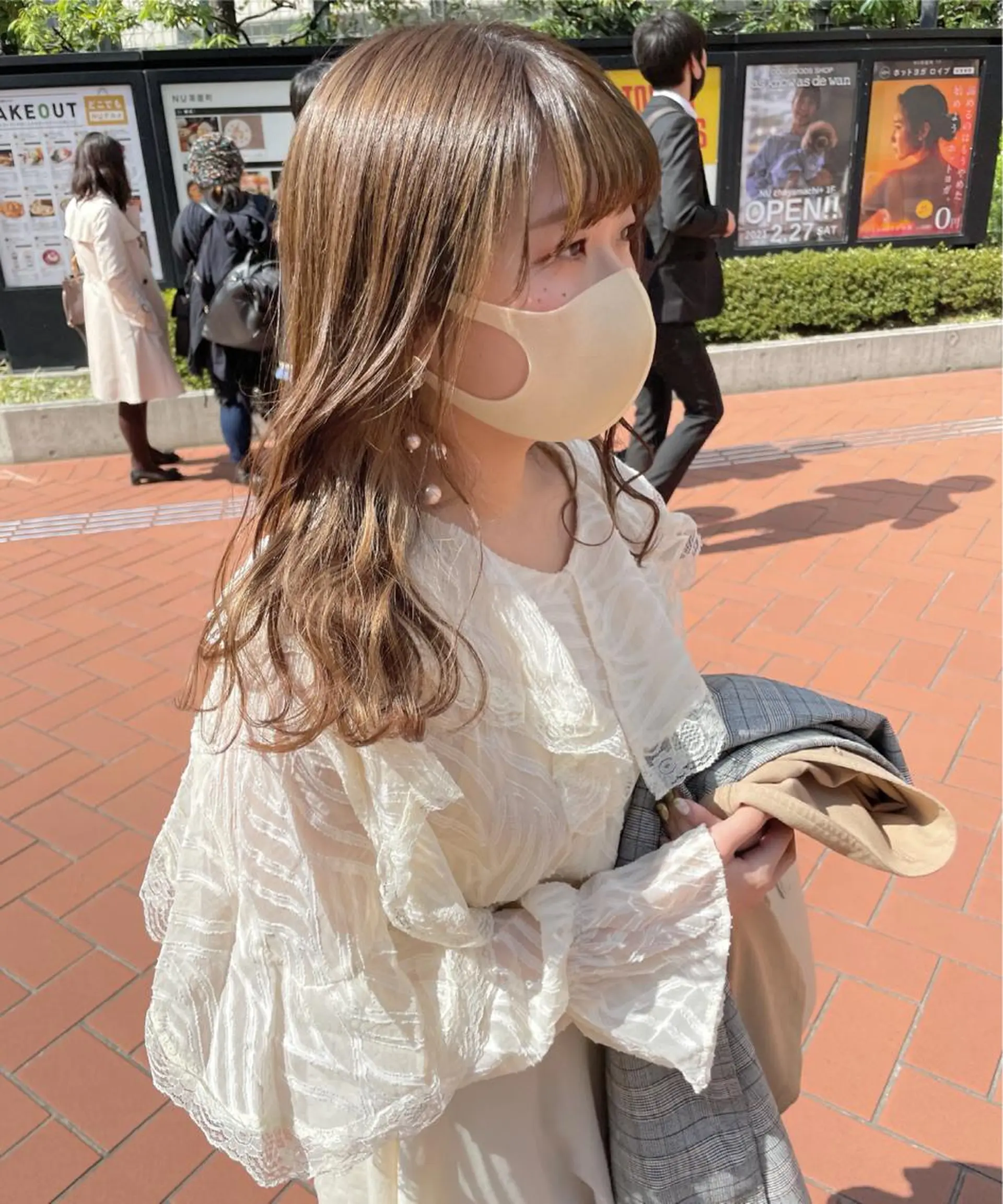 セミロング ぱつっとボブ 古家 佑真のヘアスタイル