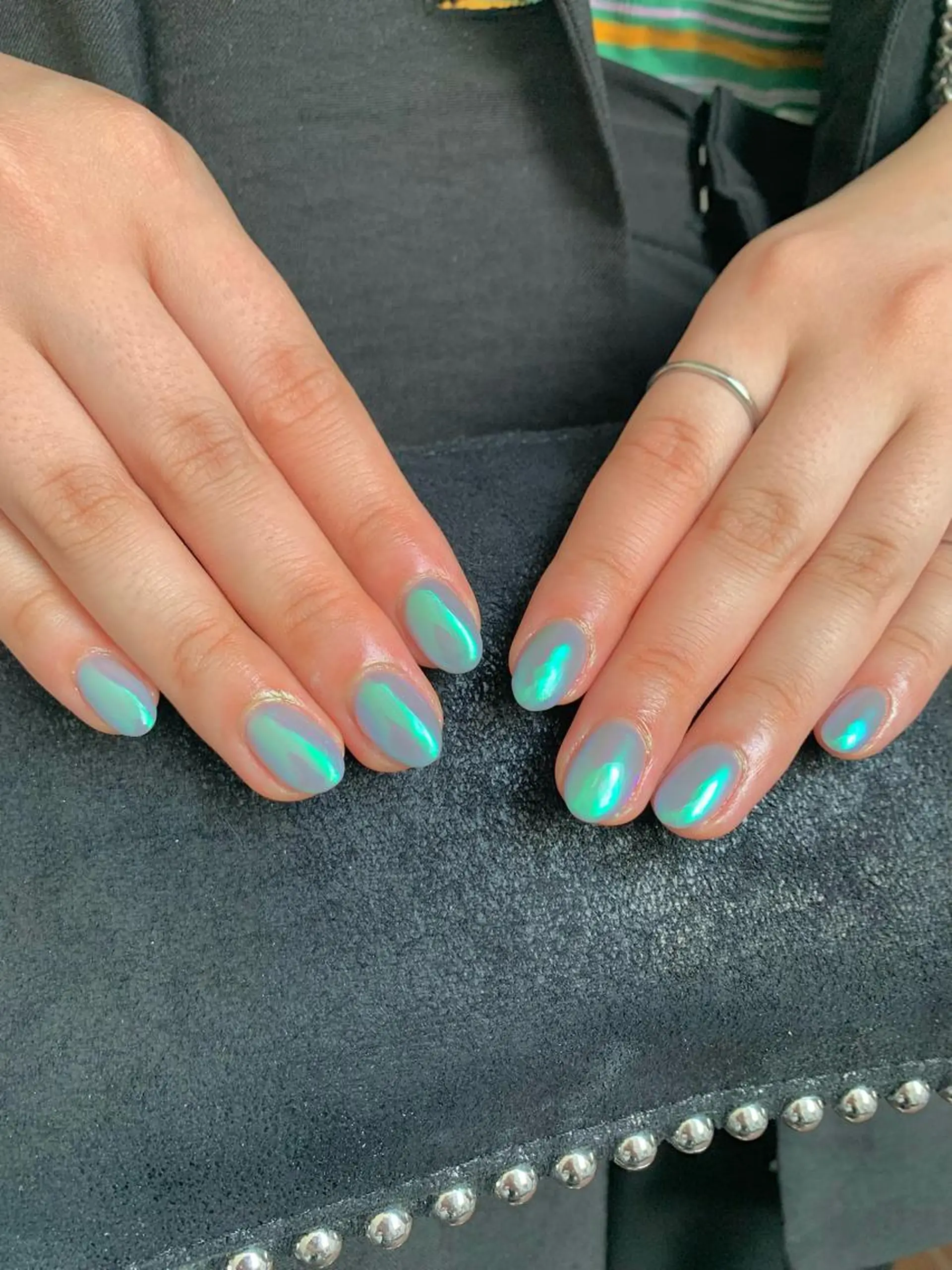 ミディアム ハンドネイル ハンドケア Kono Nanamiのネイルデザイン