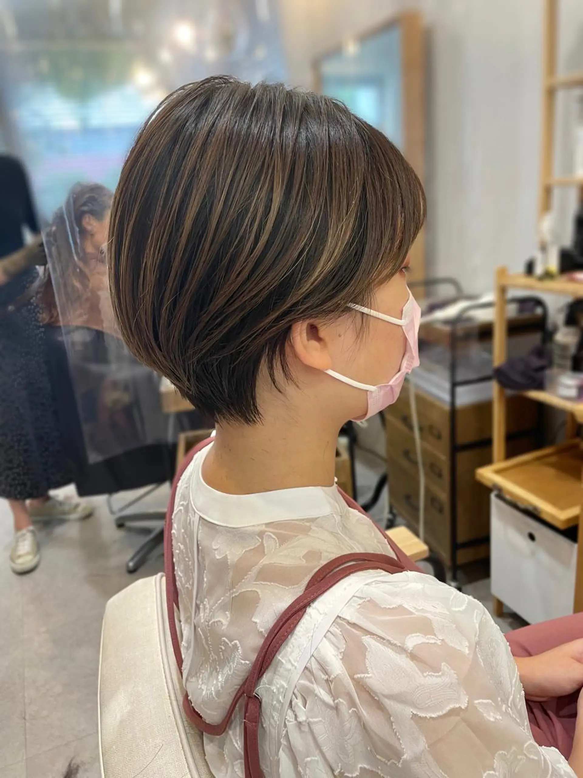 ショート カット 🌈ショートボブ⚪︎ 暖色🌈村山武史のヘアスタイル