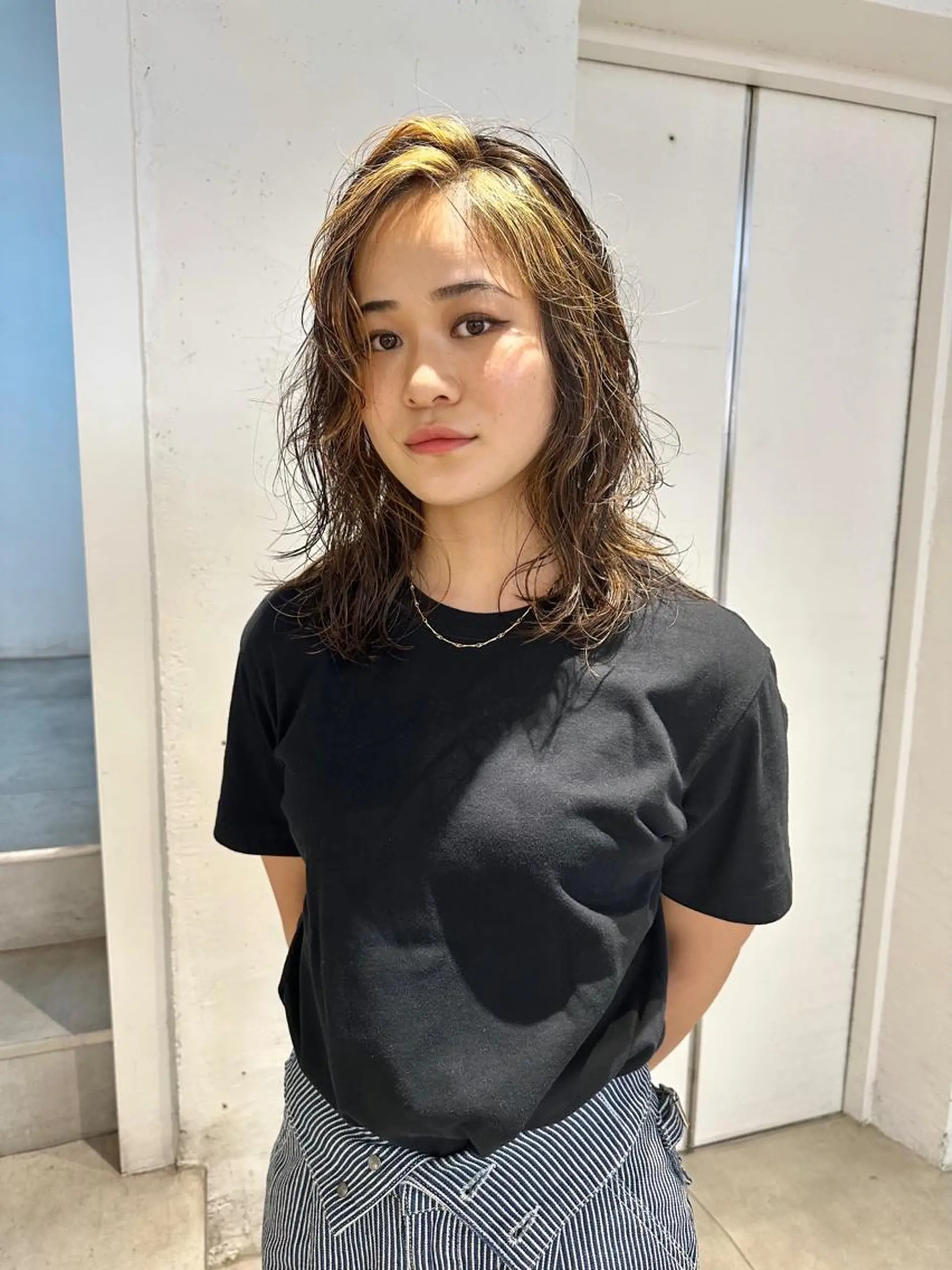 ミディアム カラー パーマ ハイライトカラー ハイライト 顔周りカット/透明感 カラー✂️MEIのヘアスタイル