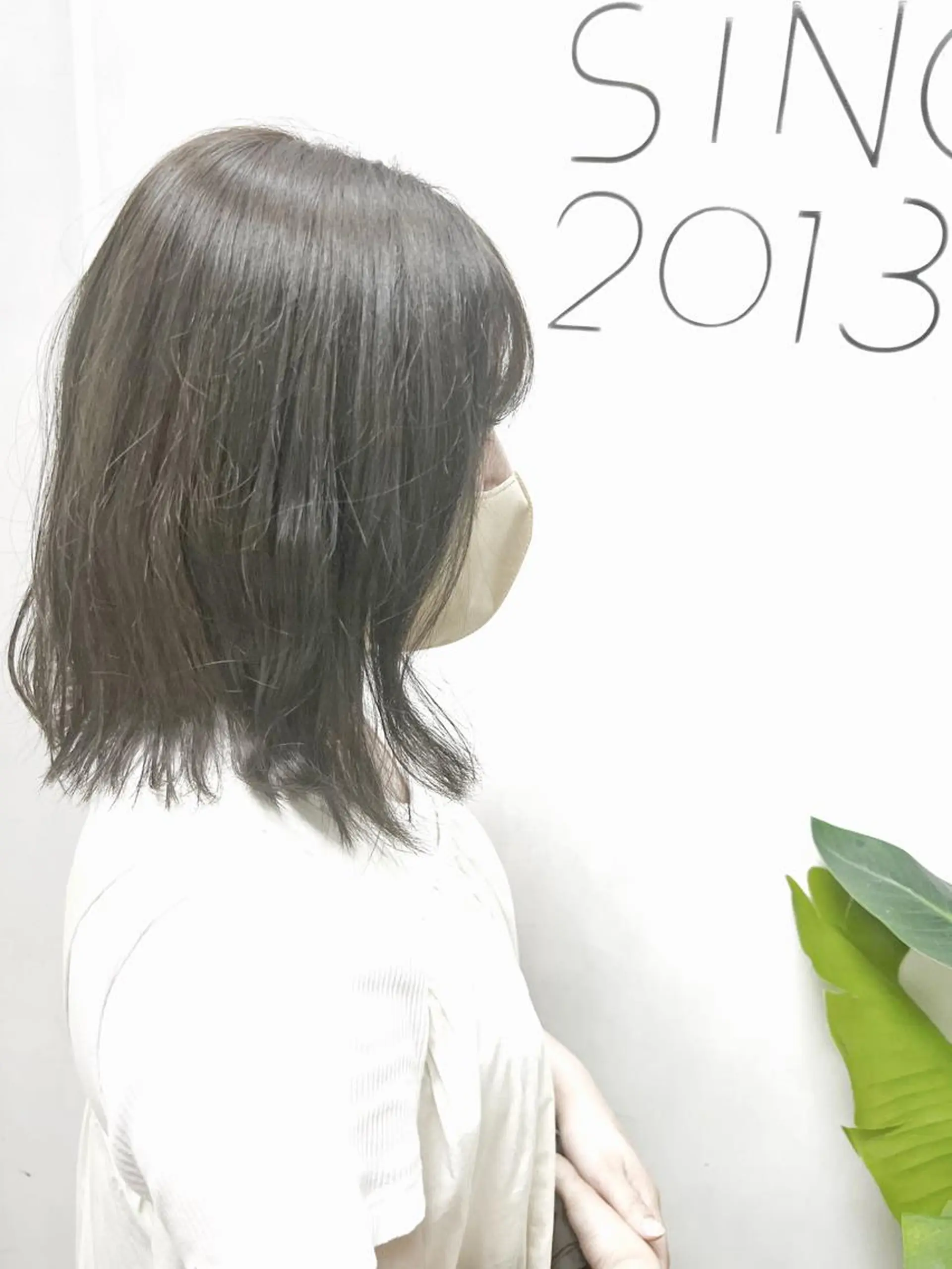 ミディアム カラー グレージュ オリーブグレージュ オリーブグレー 🦋.*˚オタク美容 師アキバノノカ🦋のヘアスタイル