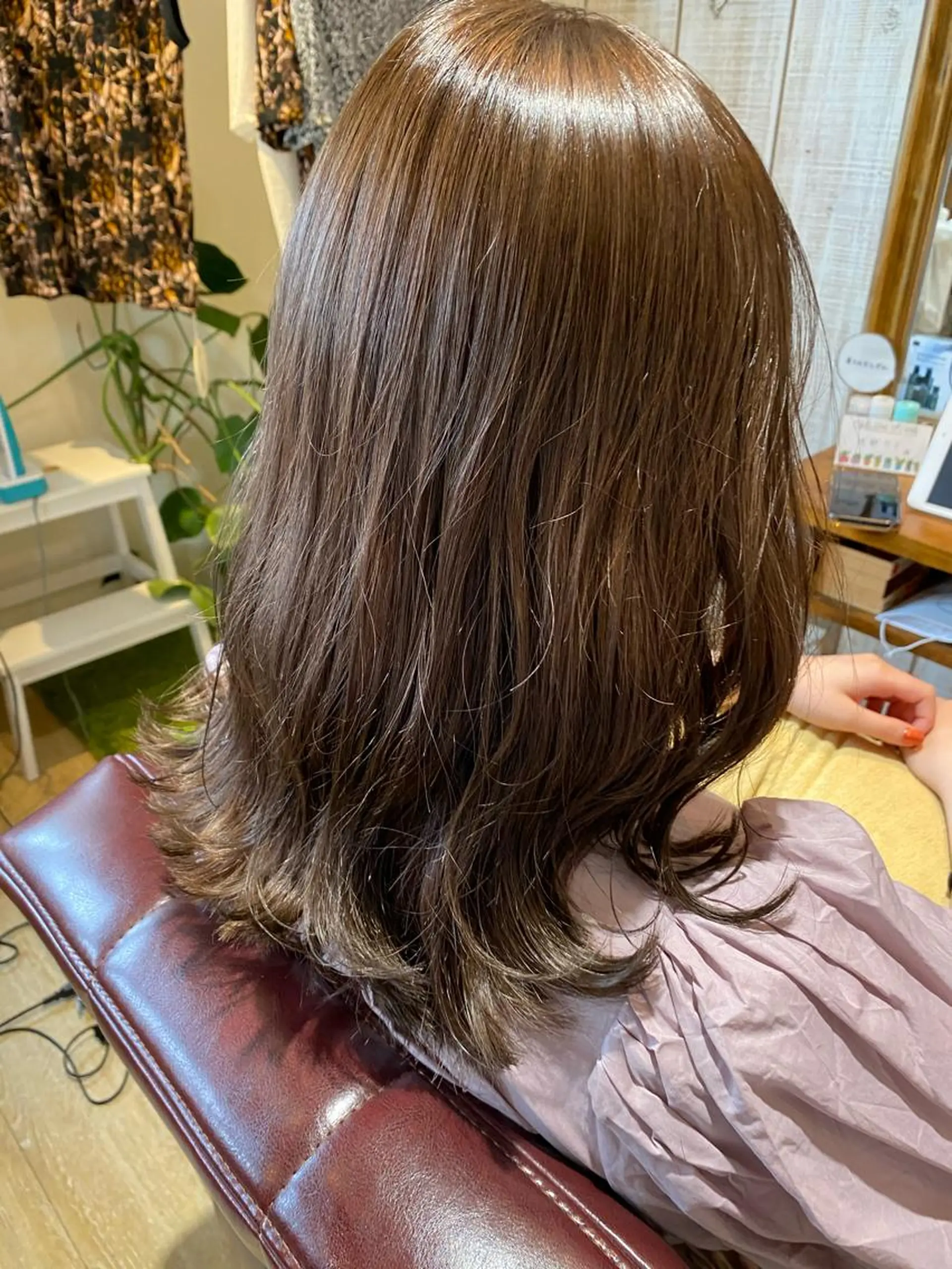 セミロング カット ヘアカラー トリートメント ヘッドスパ ICON所属・艶美髪マスター 店長✂︎YUKKEのヘアスタイル