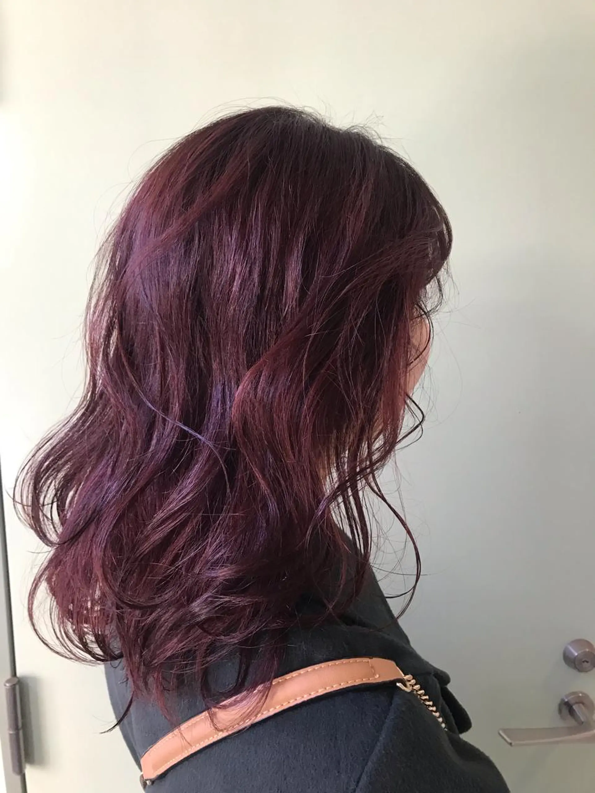 セミロング ヘアカラー GO TODAY SHAIRE SALON所属・miu (ミユ)のヘアスタイル