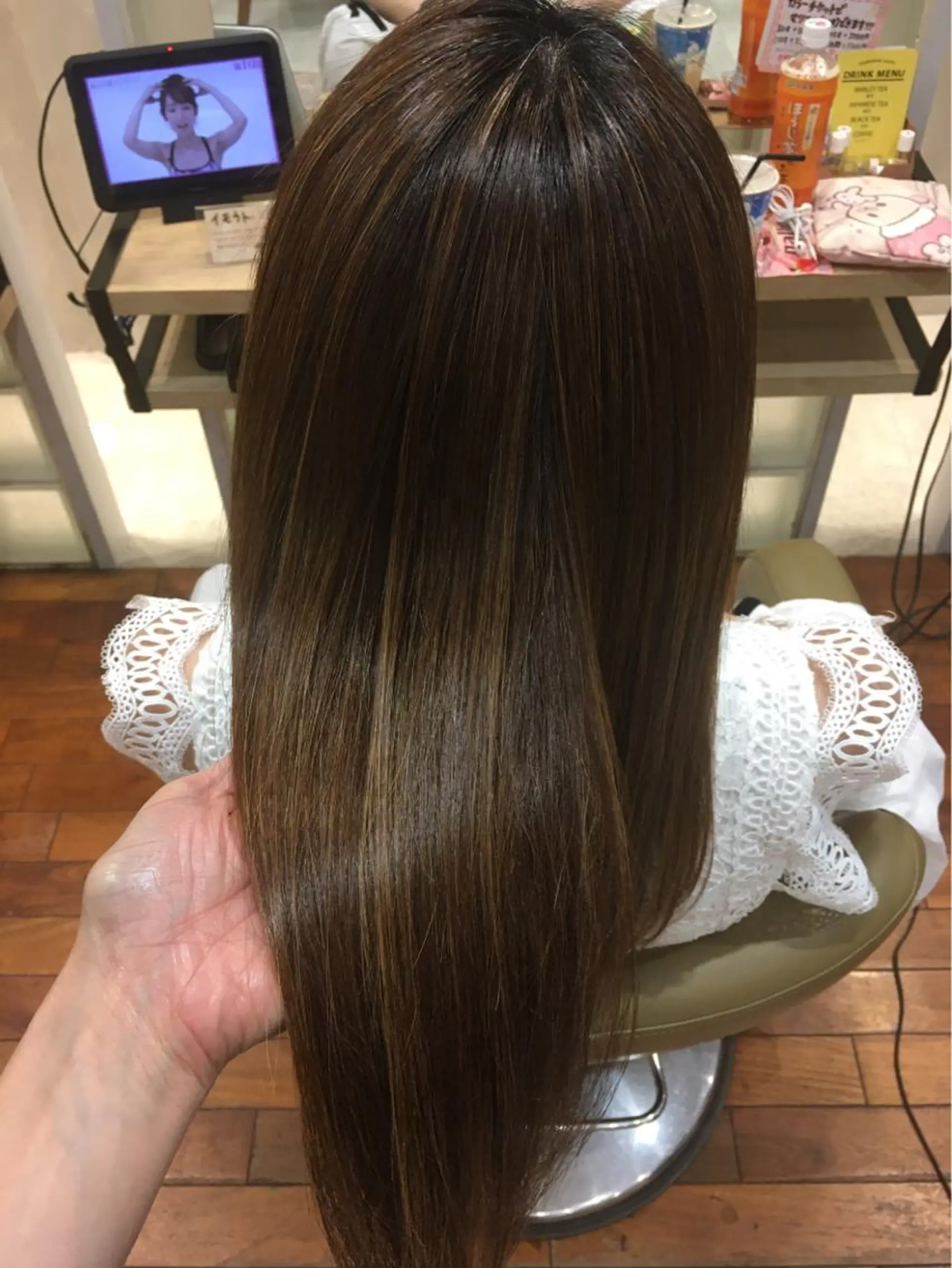ロング トリートメント 酸熱トリートメント 伊藤 いほみの眉毛・アイブロウイメージ