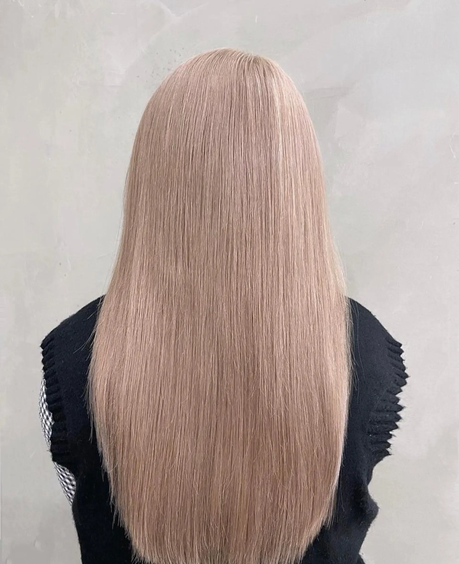 ロング カラー ヘアカラー トリートメント THESALONS所属・🤍ブリーチカラー /寄田龍樹🤍のヘアスタイル